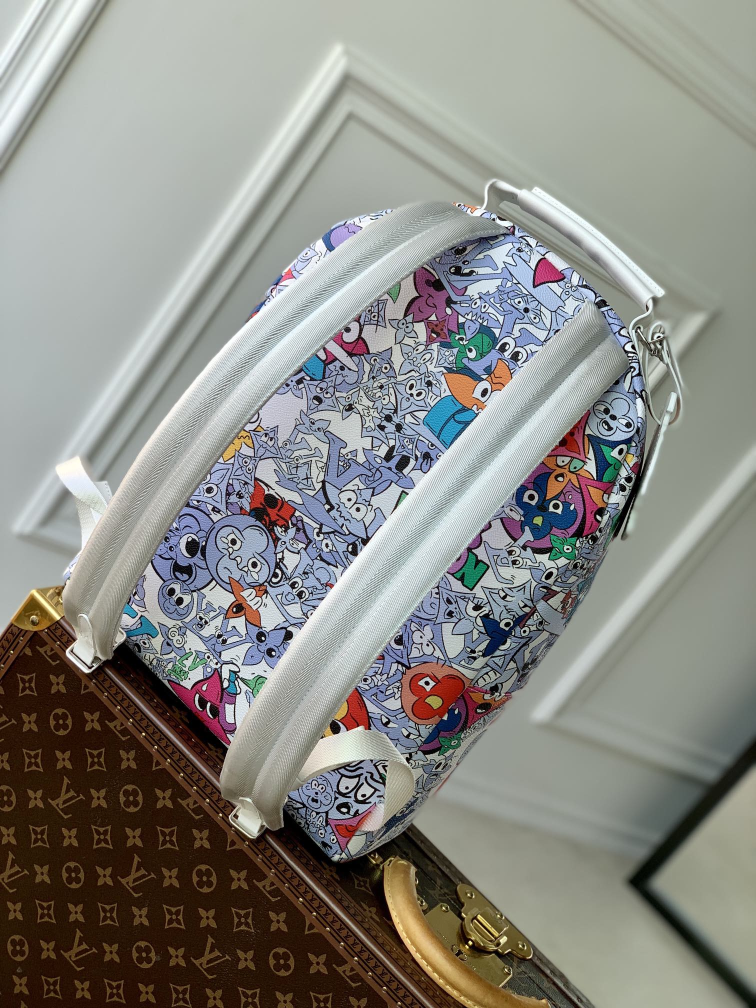 l**is V*t*n m57841 multipocket backpack-30*40*16cm