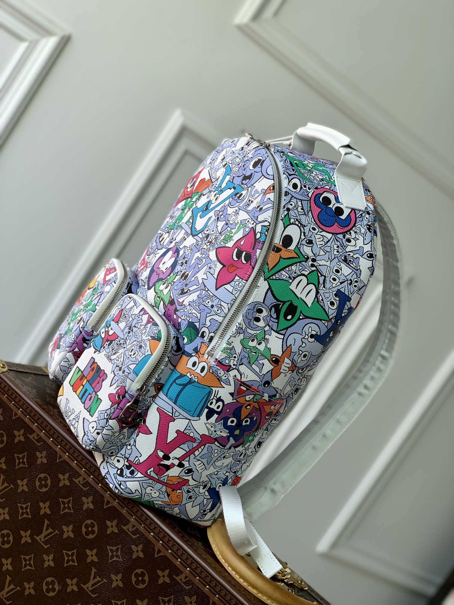 l**is V*t*n m57841 multipocket backpack-30*40*16cm