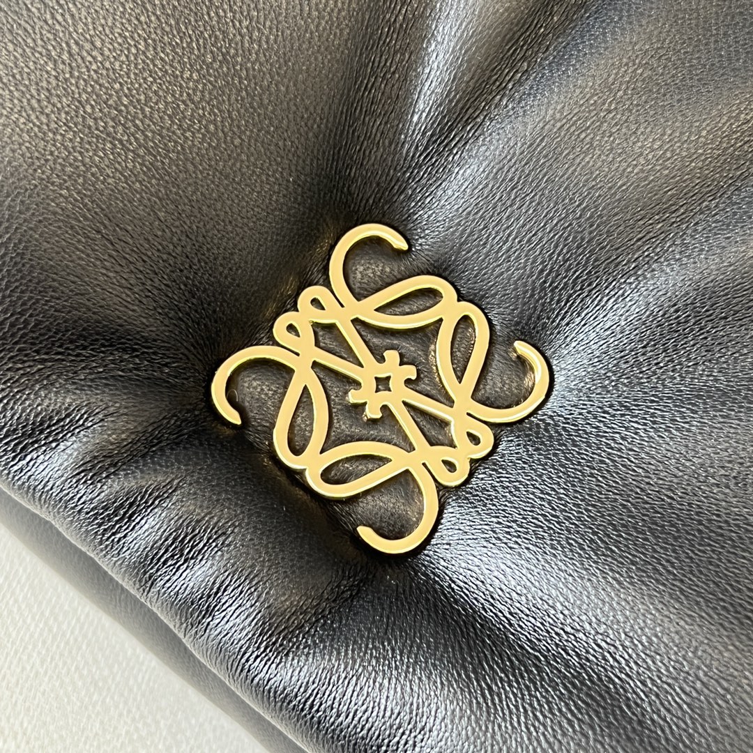 Loewe Puffer Goya Bag-23*13*6CM