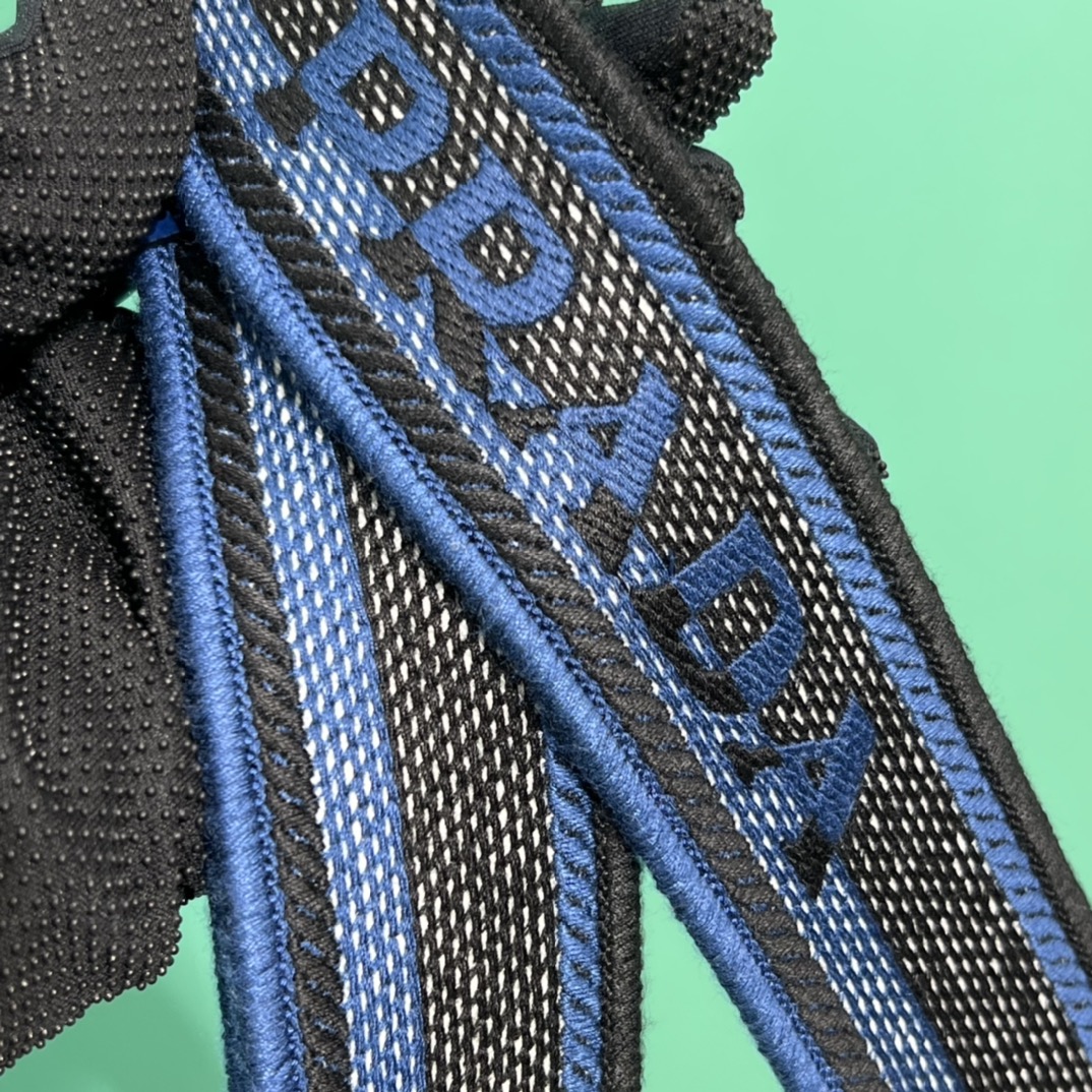 Pra*a crossbody bag-2vd046 -26*18*6.5cm