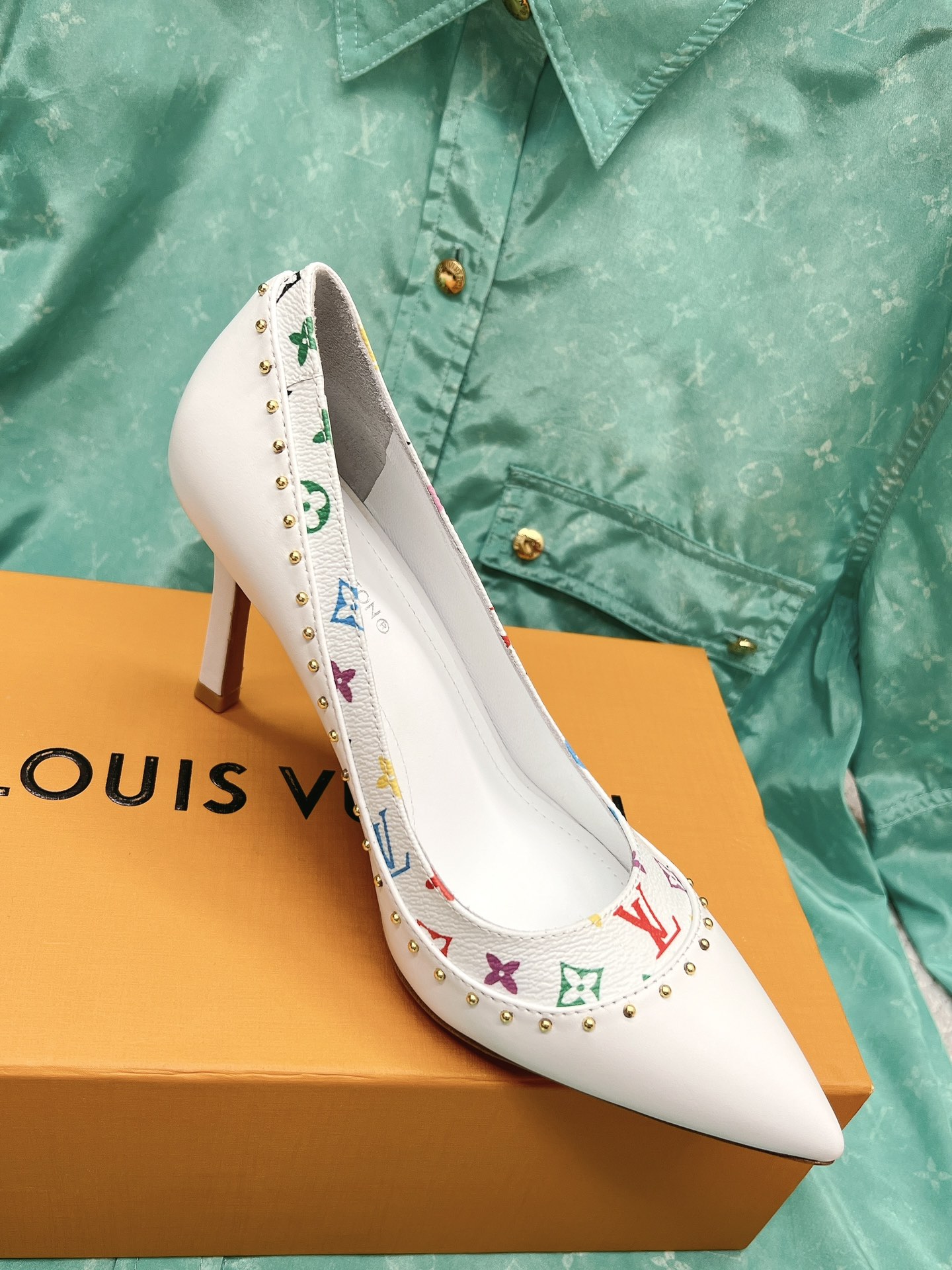 l**is V*t*n heel-10.5cm