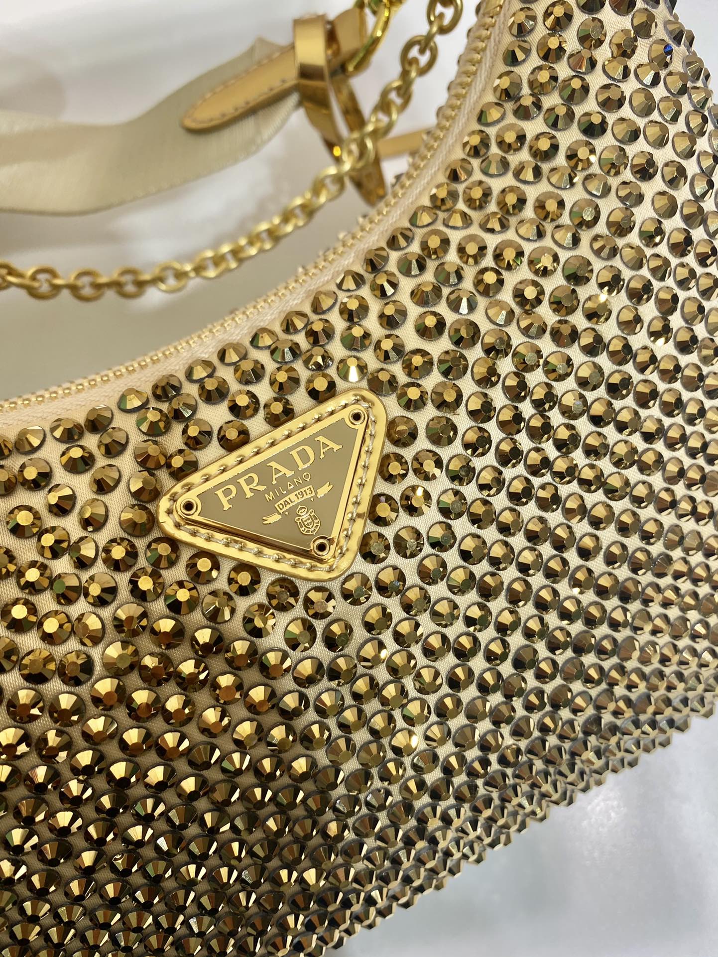 Pra*a 1bh204 nylon hobo bag-22*16*6cm