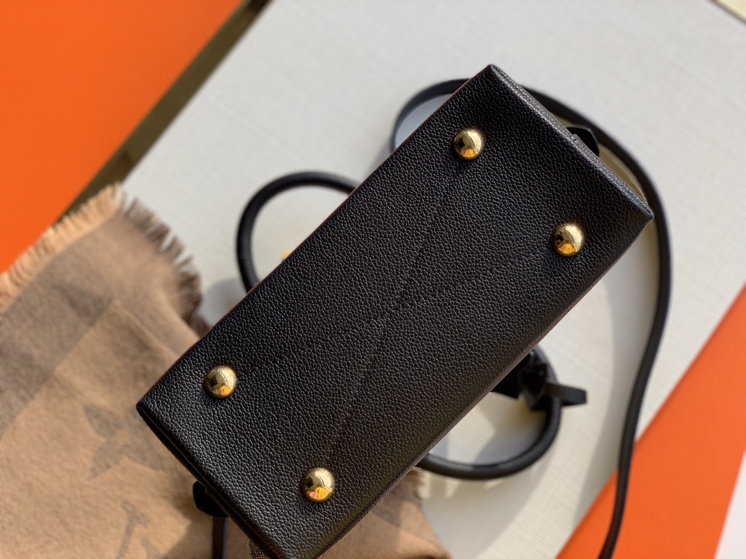 l**is V*t*n alma bb-25*19*12cm