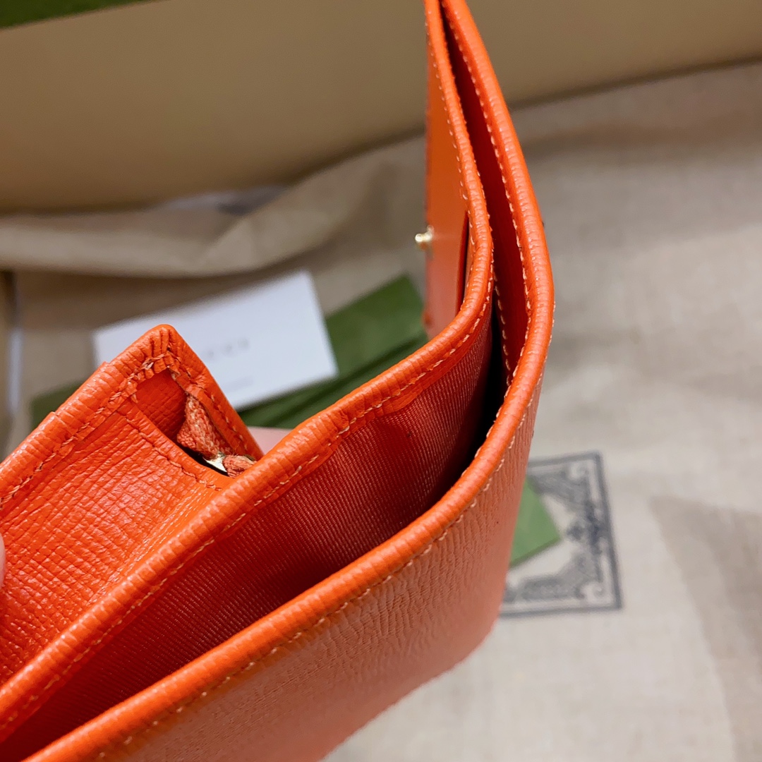 G*u*i 1955 horsebit wallet-11x 8.5 x 3cm