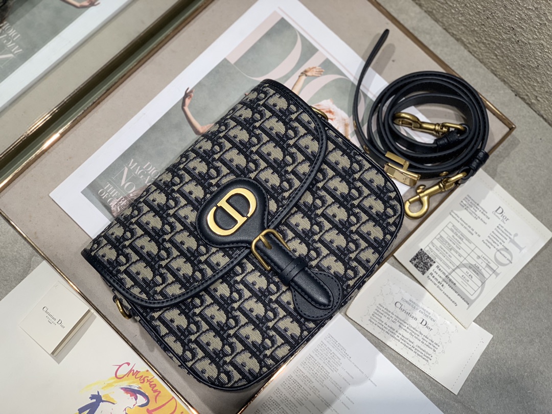 Di0r 30 Bobby Bag-23×18×7CM