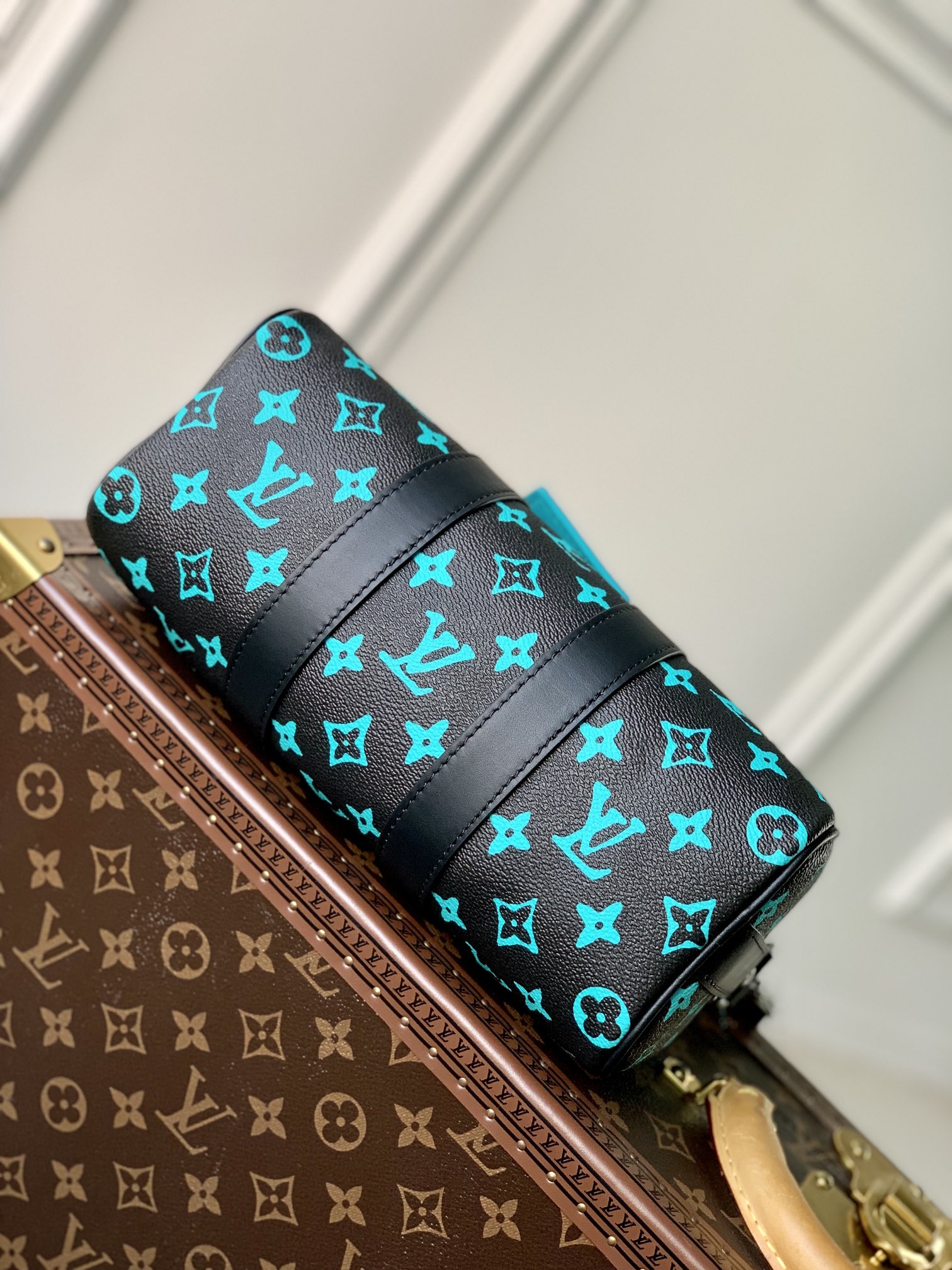 l**is V*t*n keepall-m21938-27*17*13cm