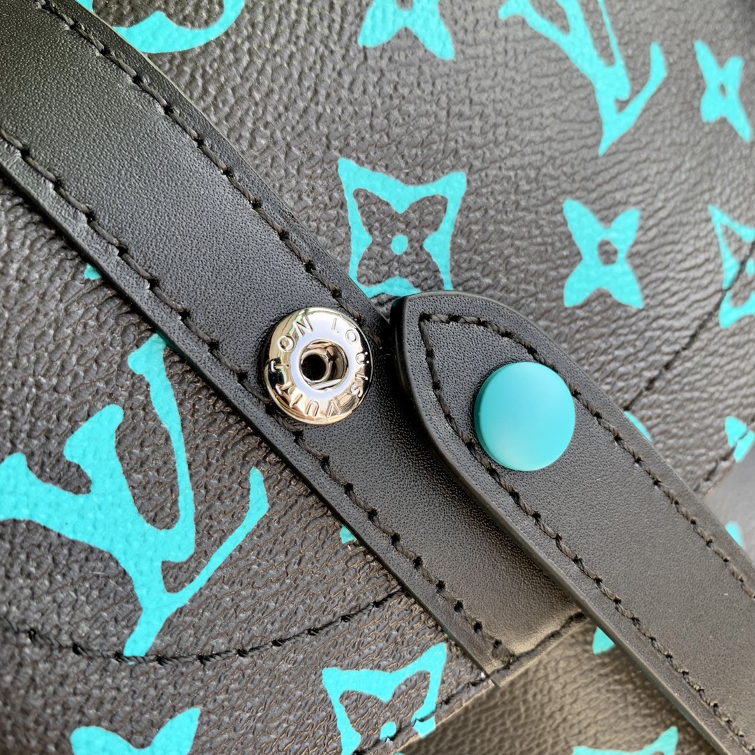 l**is V*t*n christopher backpack-m21936-41*48*13cm