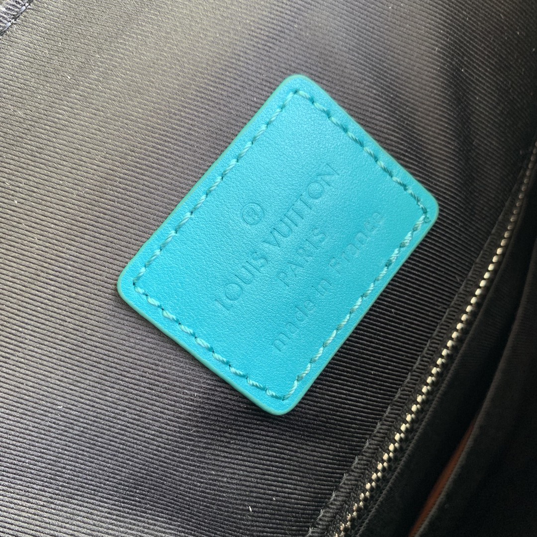 l**is V*t*n christopher backpack-m21936-41*48*13cm