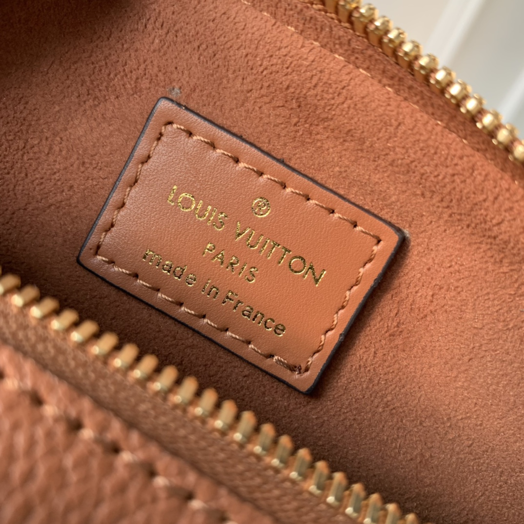 l**is V*t*n speedy bandoulière 25-25x 19 x 15cm