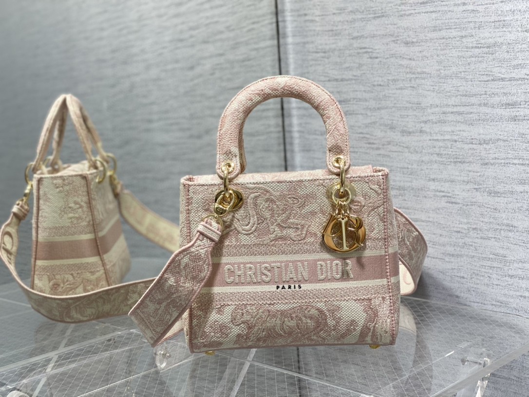 lady D*or handle bag-24cm
