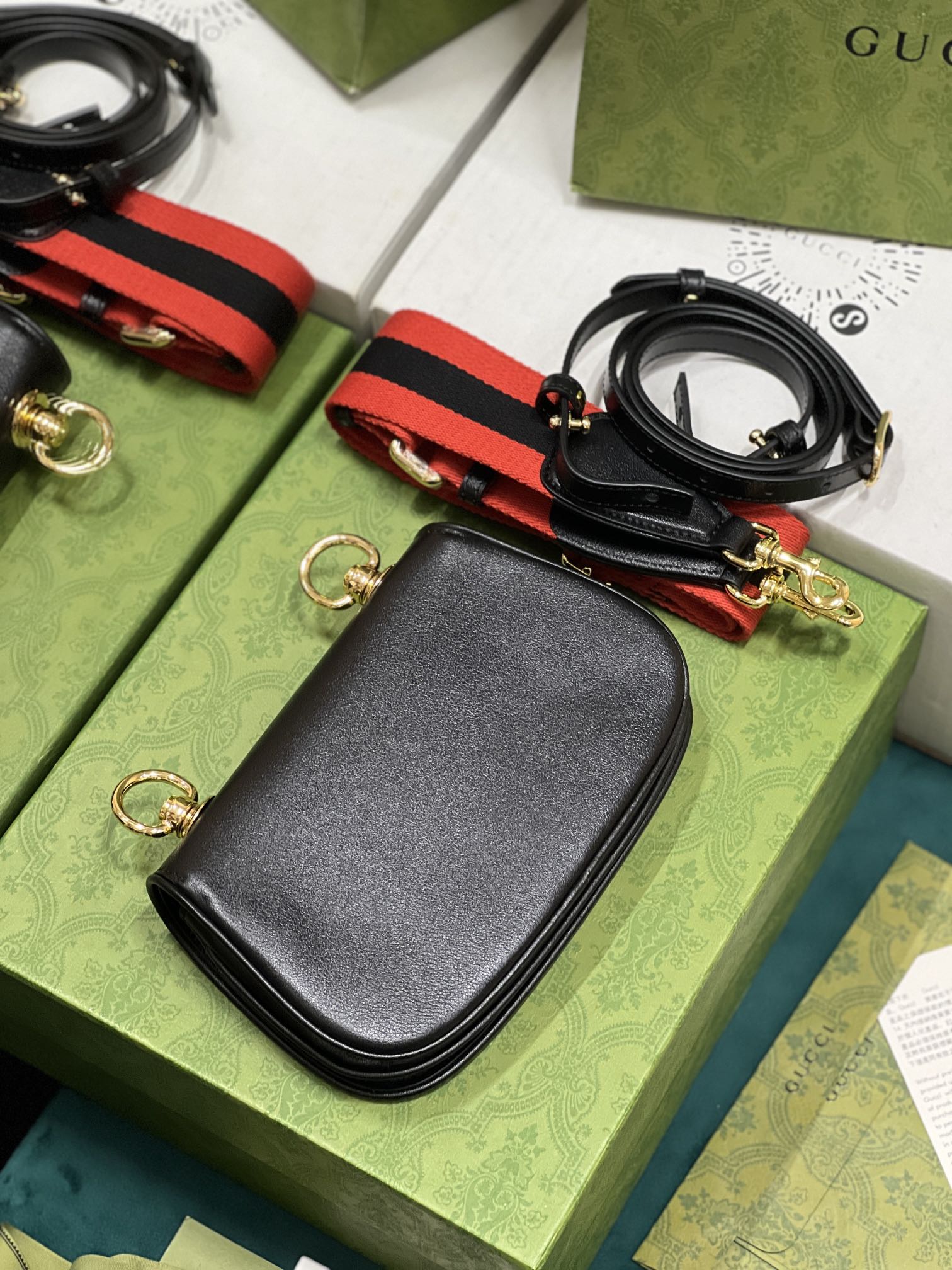 G*u*i blondie shoulder bag-22*13*5.5cm