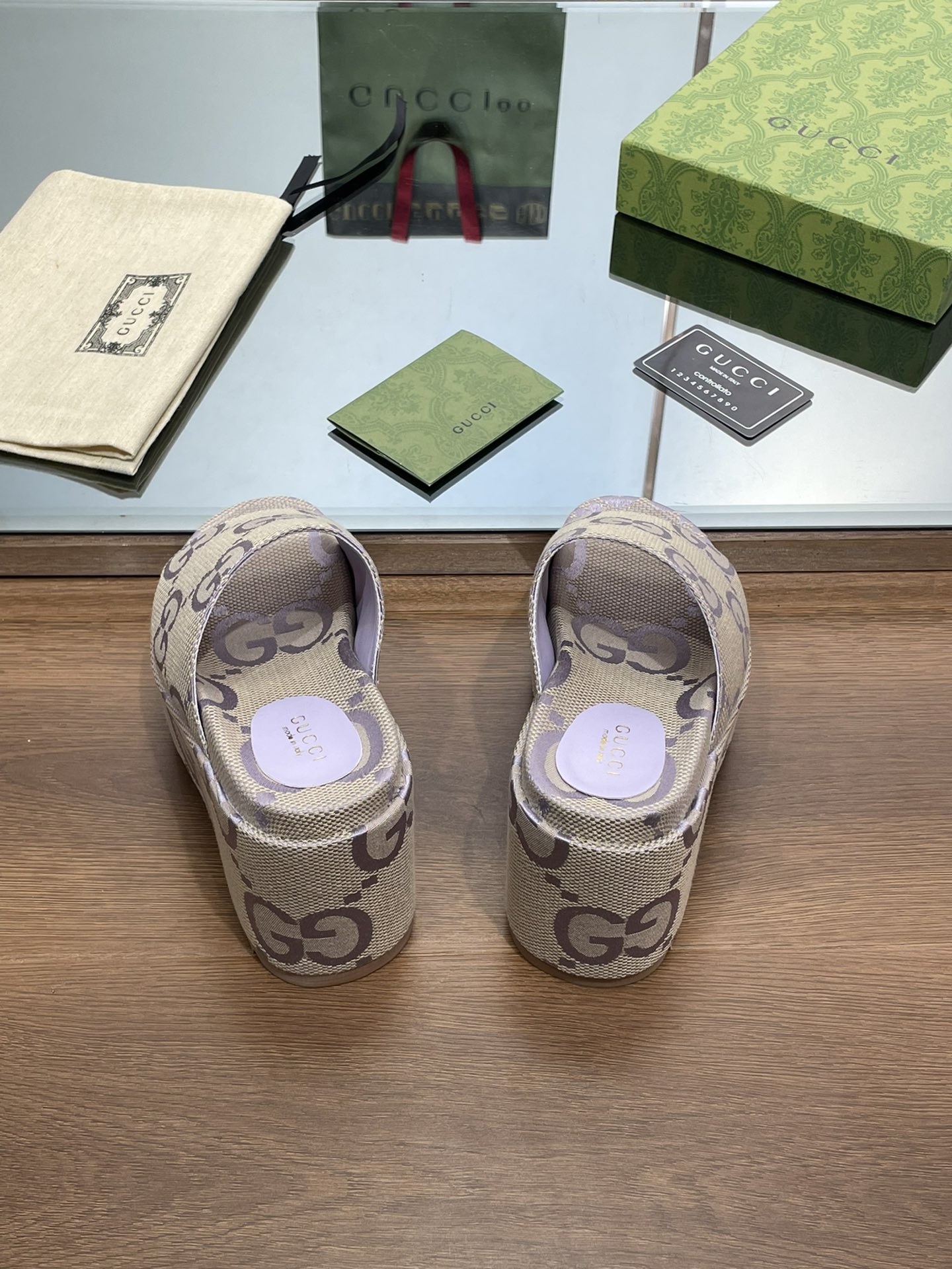 G*u*i slides(size35-43)