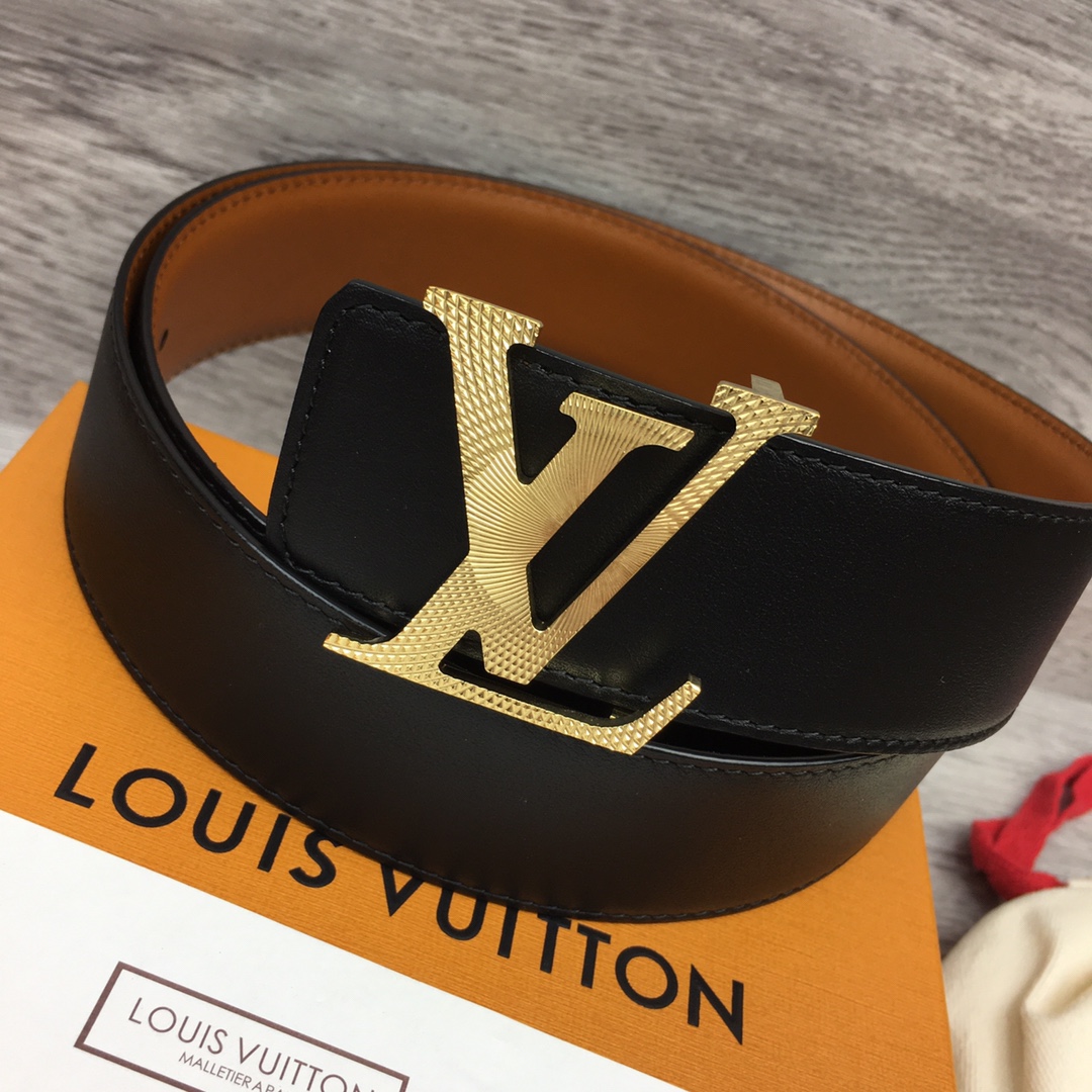 l**is V*t*n belt-4cm
