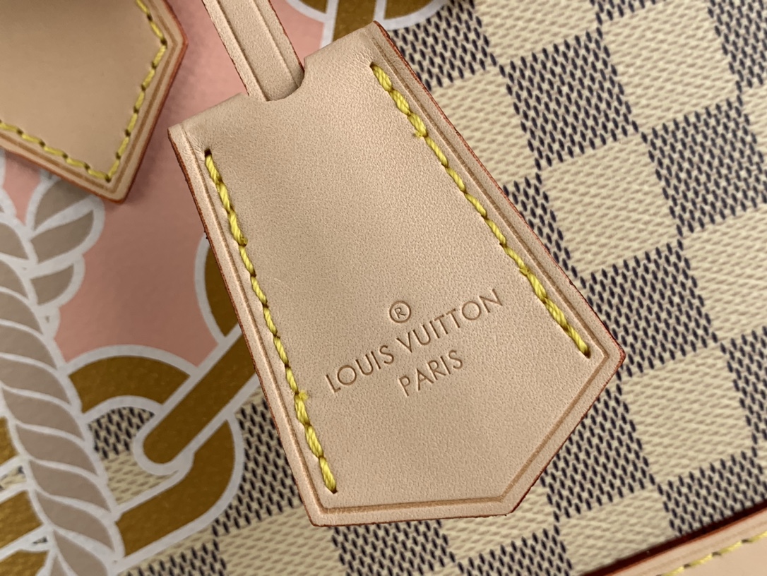 l**is V*t*n n41221 alma bb-25*19*12cm