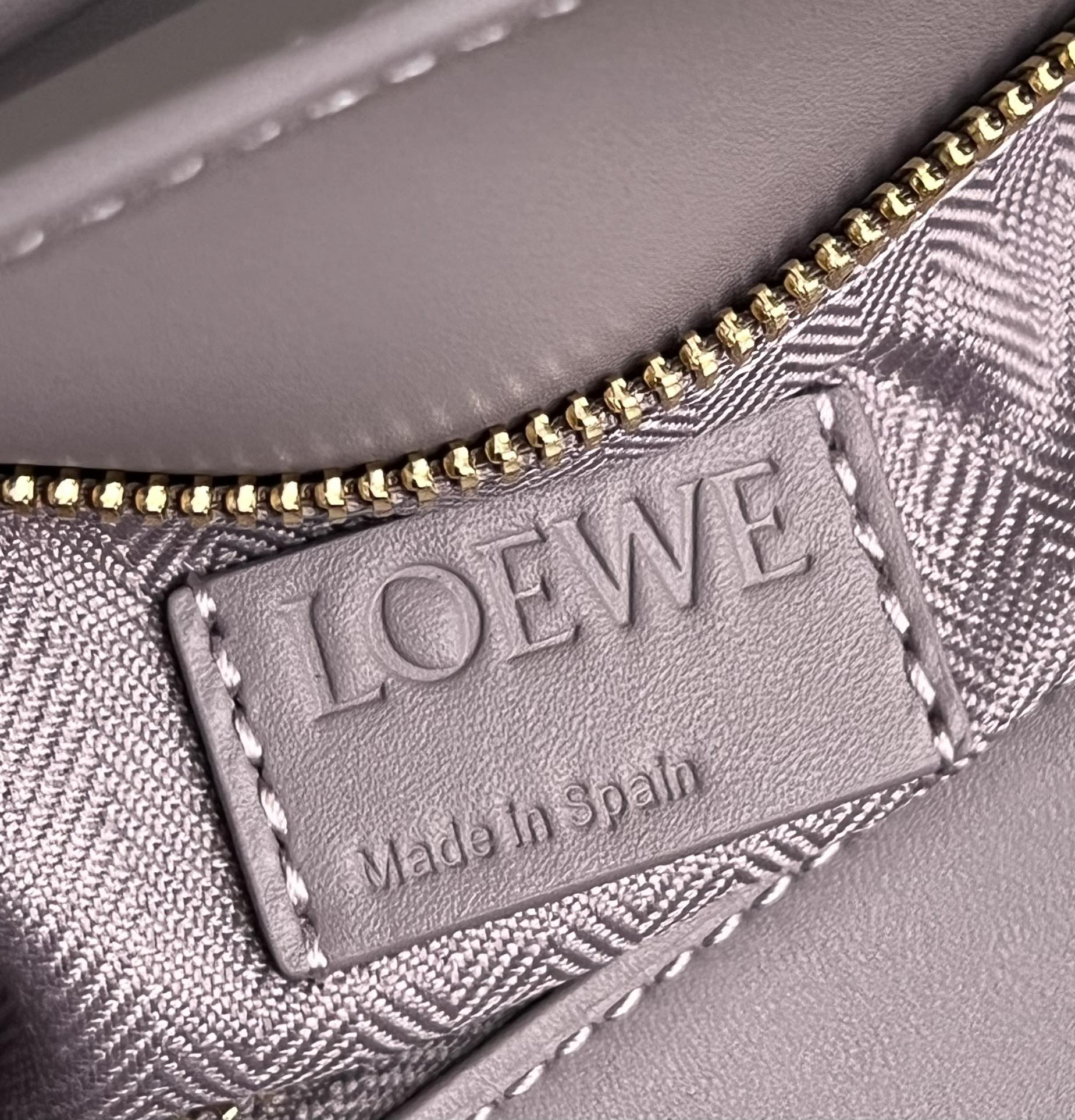 Loewe Puzzle Small Bag-24*10*14CM