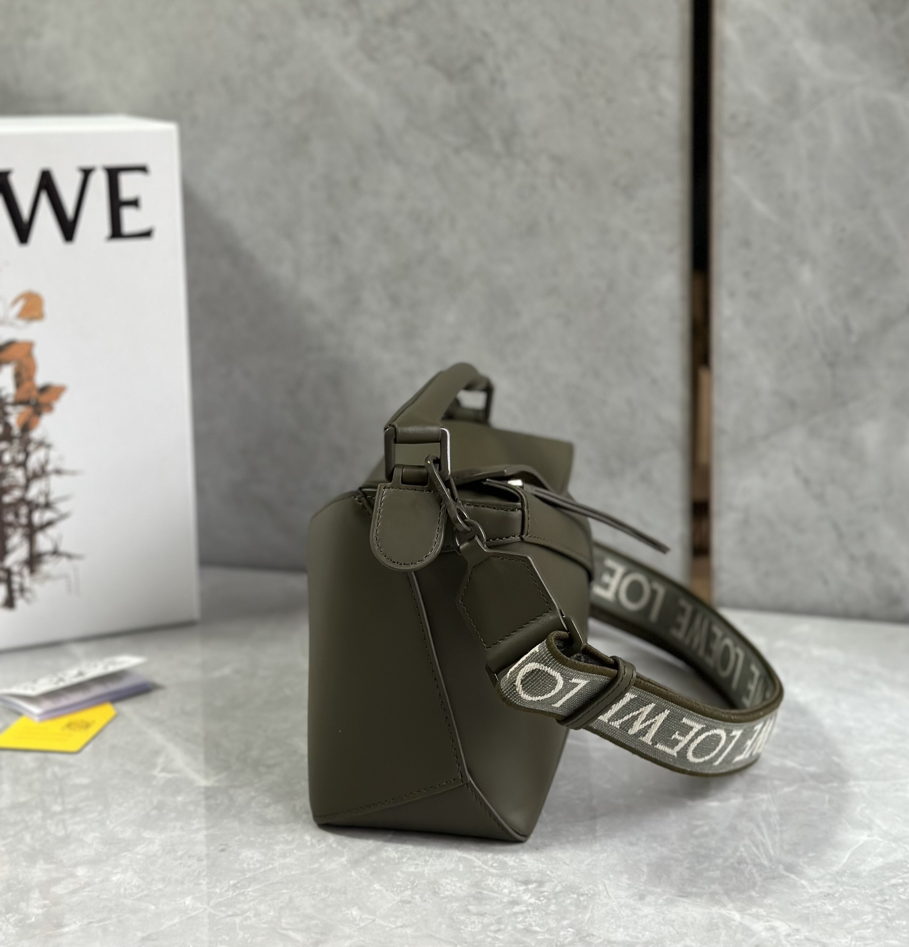 Loewe Puzzle Small Bag-24*10*14CM