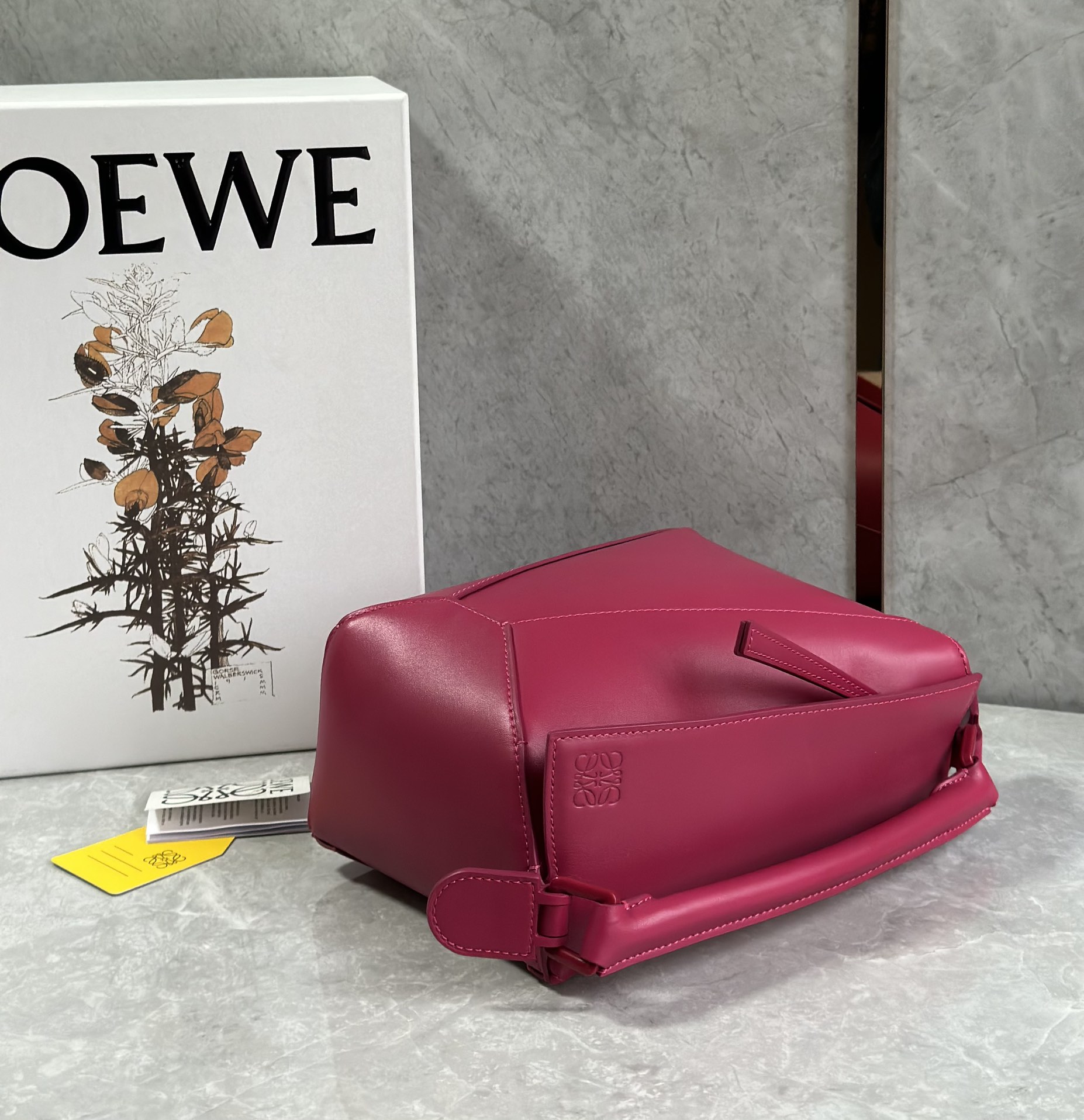 Loewe Puzzle Small Bag-24*10*14CM
