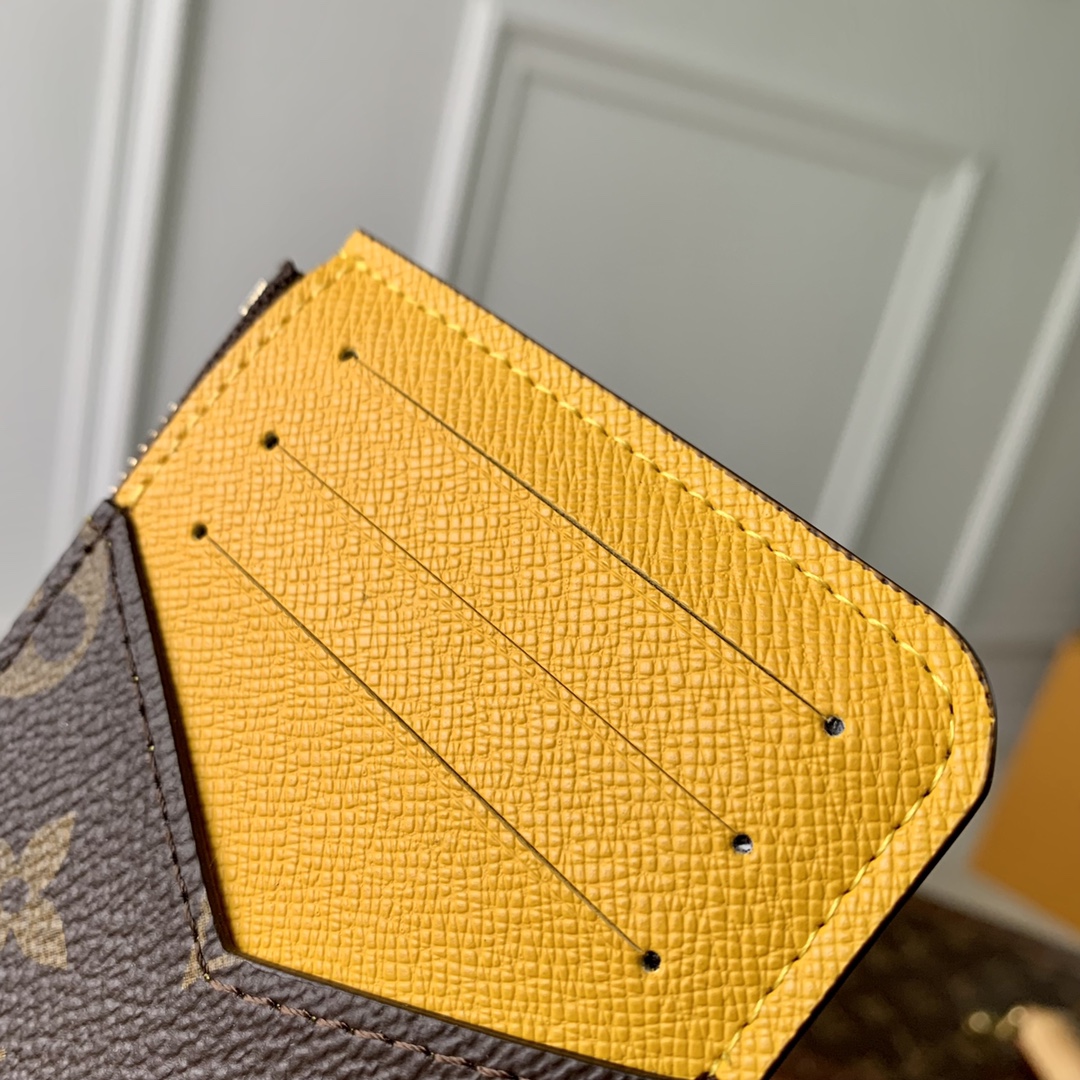 l**is V*t*n wallet-m81881-12 x 8 x 0.8cm