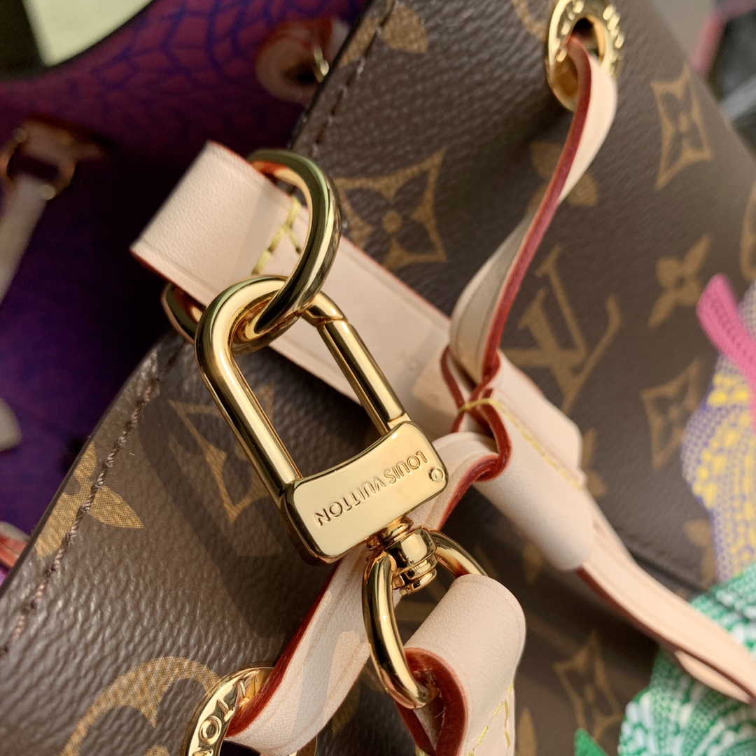 l**is V*t*n néonoé bucket bag -26x22x27cm