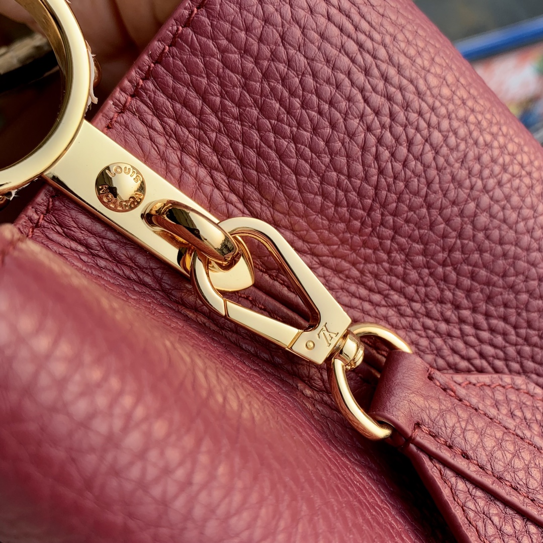 l**is V*t*n capucines bag-31.5*20*11cm