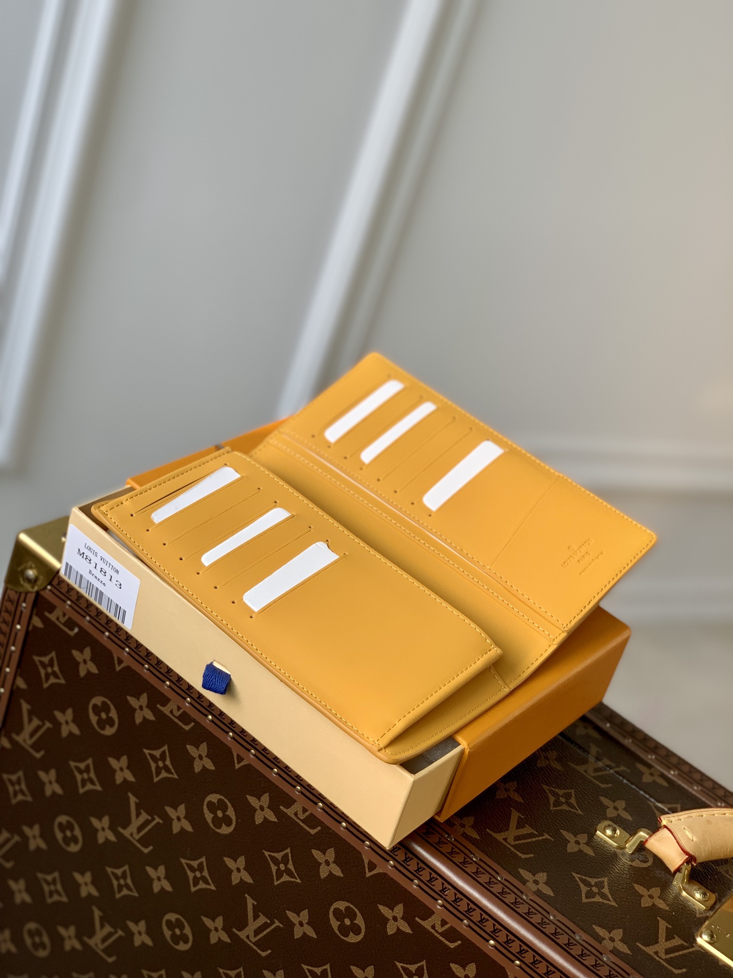 l**is V*t*n brazza wallet-10*19*2cm