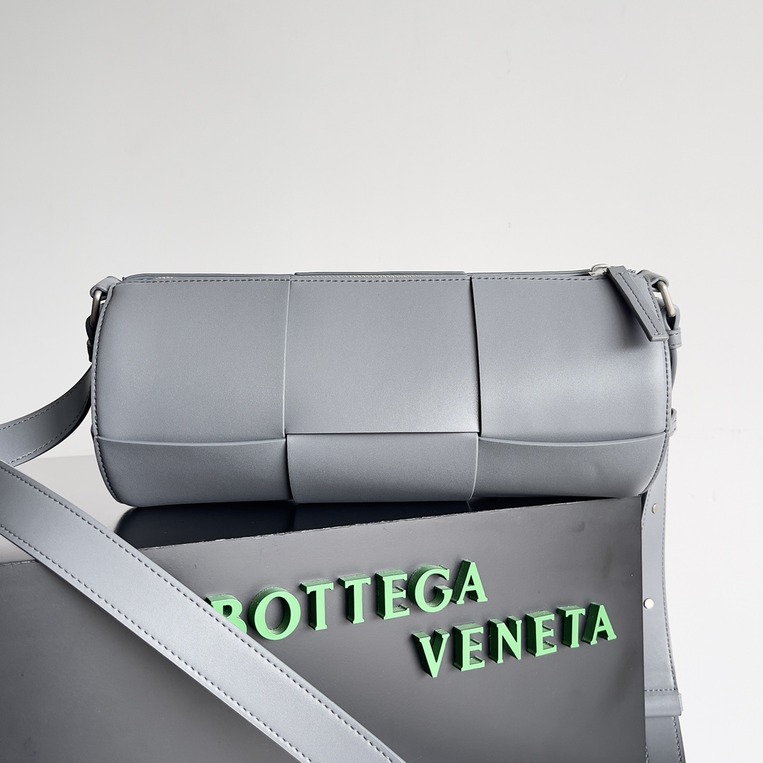 Bo*te*ga ve*ne*ta arco bag-31*14*14cm