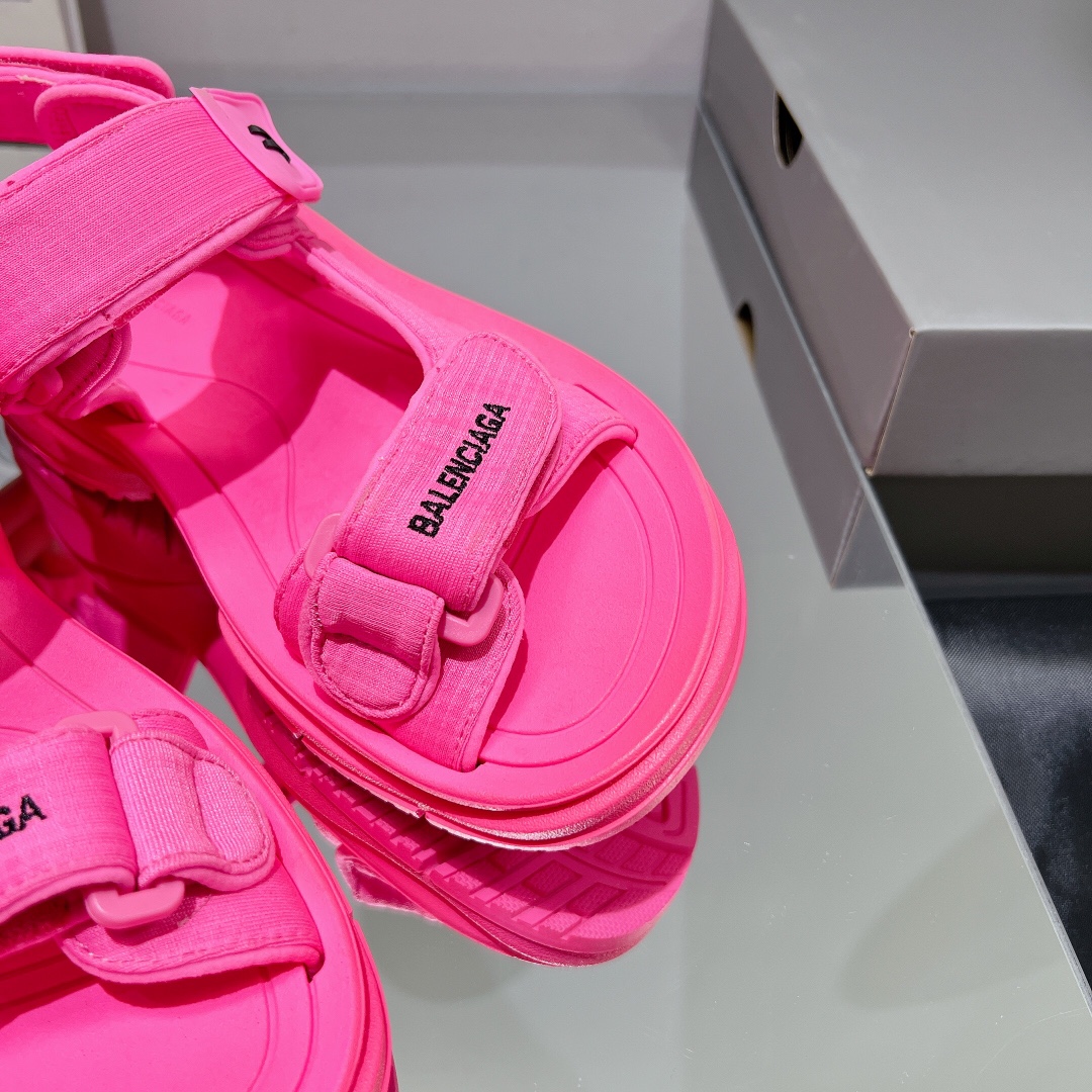 Balenciag Tourist Sandals