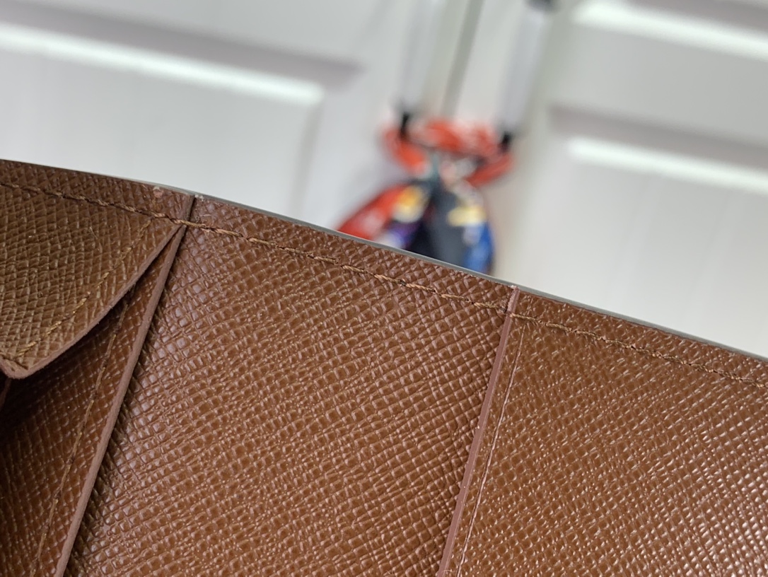 l**is V*t*n enveloppe carte de visite wallet-m63801-10.5*8cm