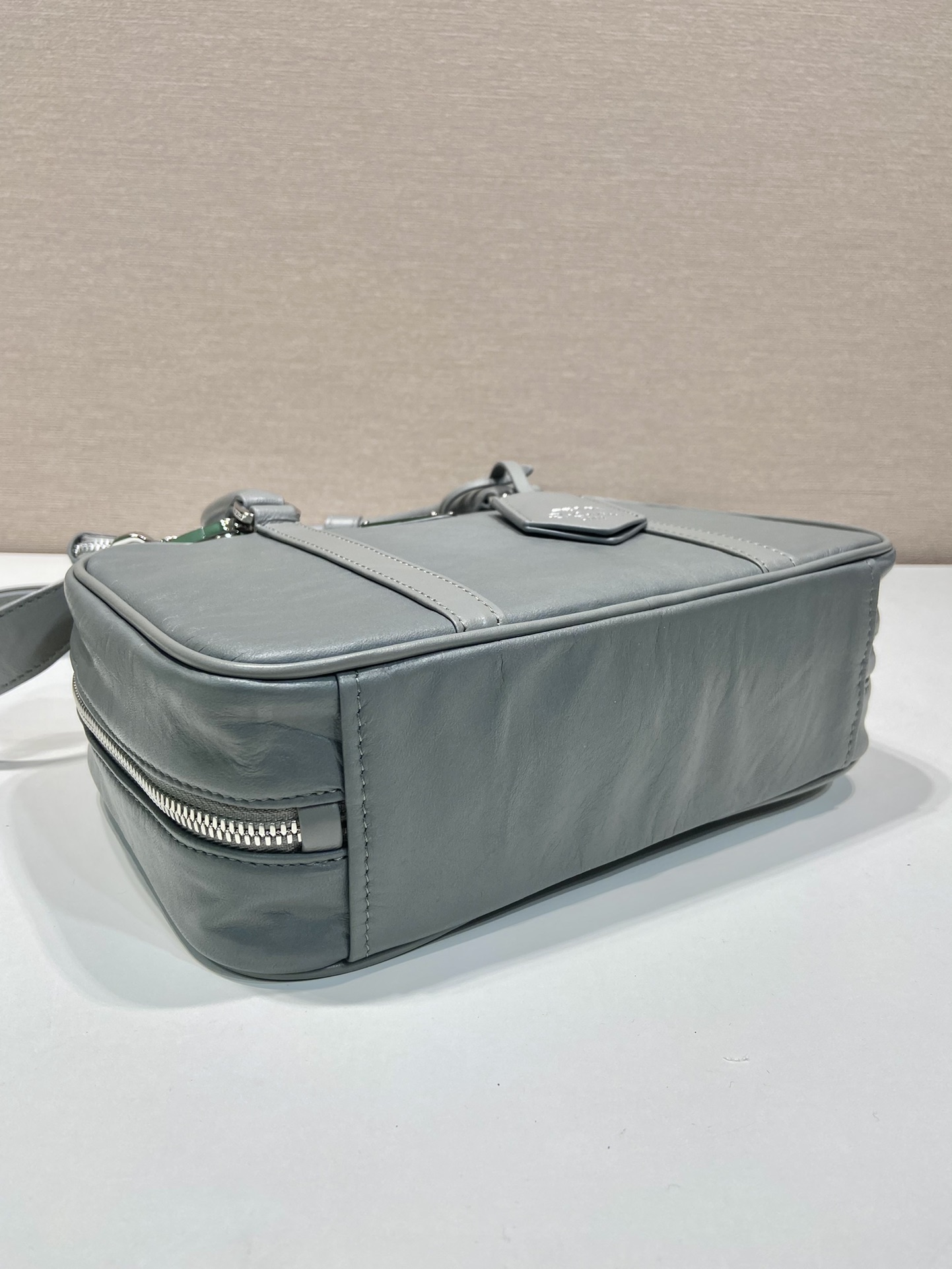 Pra*a 1bb092 boston tote-24*15.5*7cm