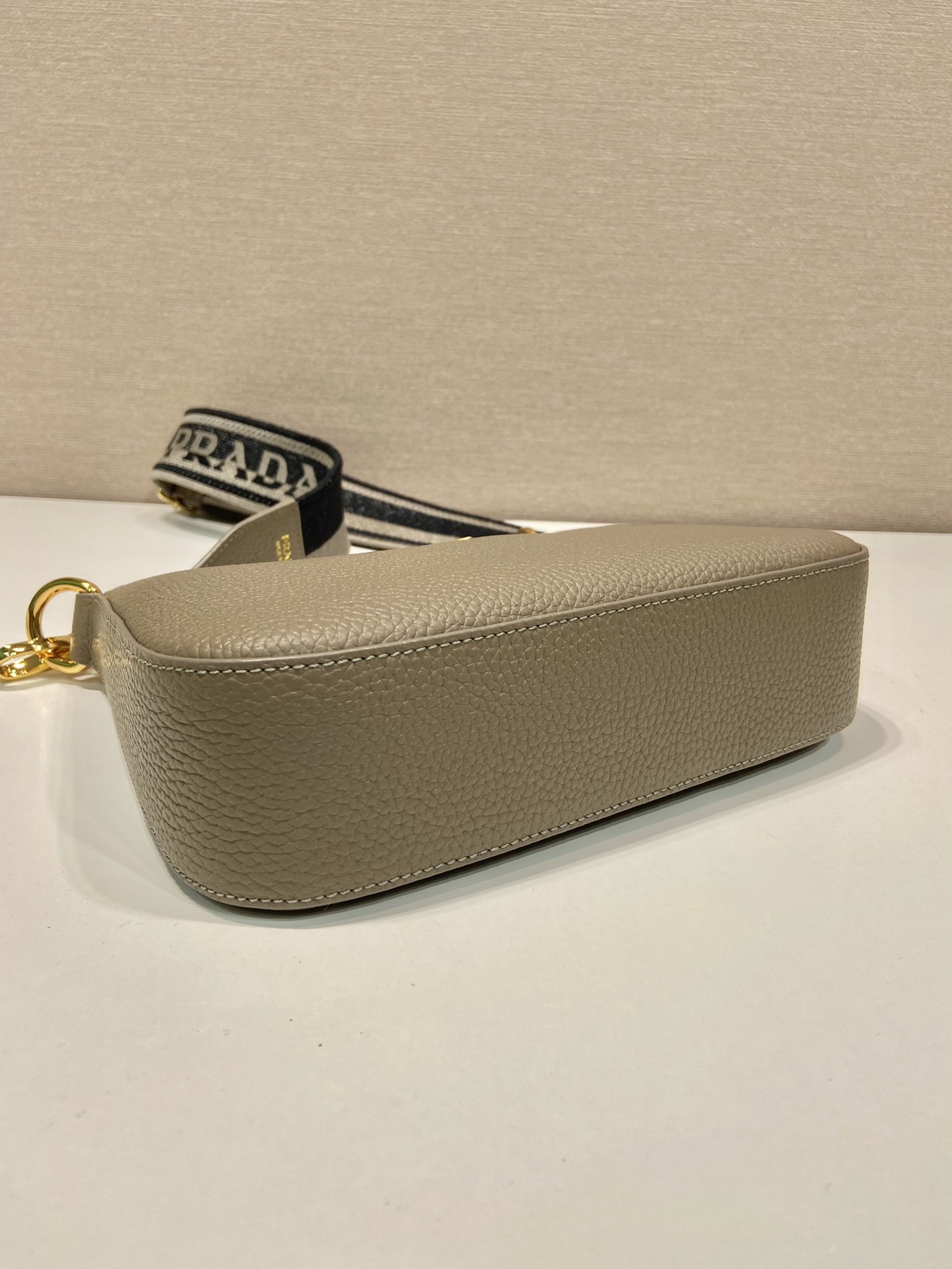 Pra*a 1bh193 tote-24*18*6cm