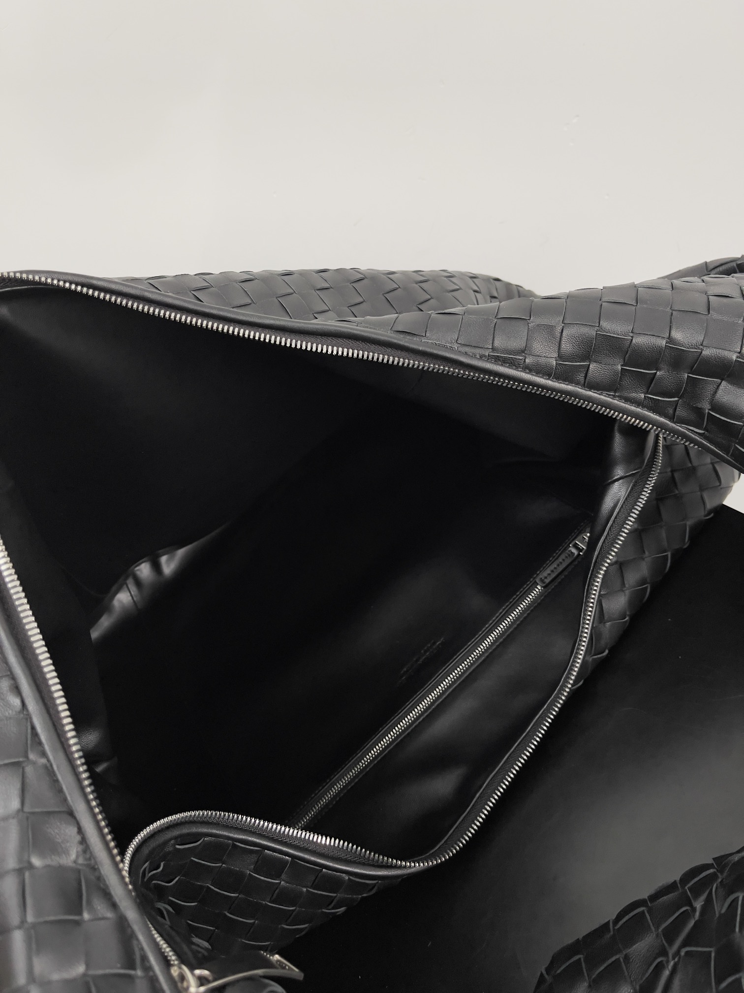 Bo*te*ga ve*ne*ta jodie tote-90*65*20cm