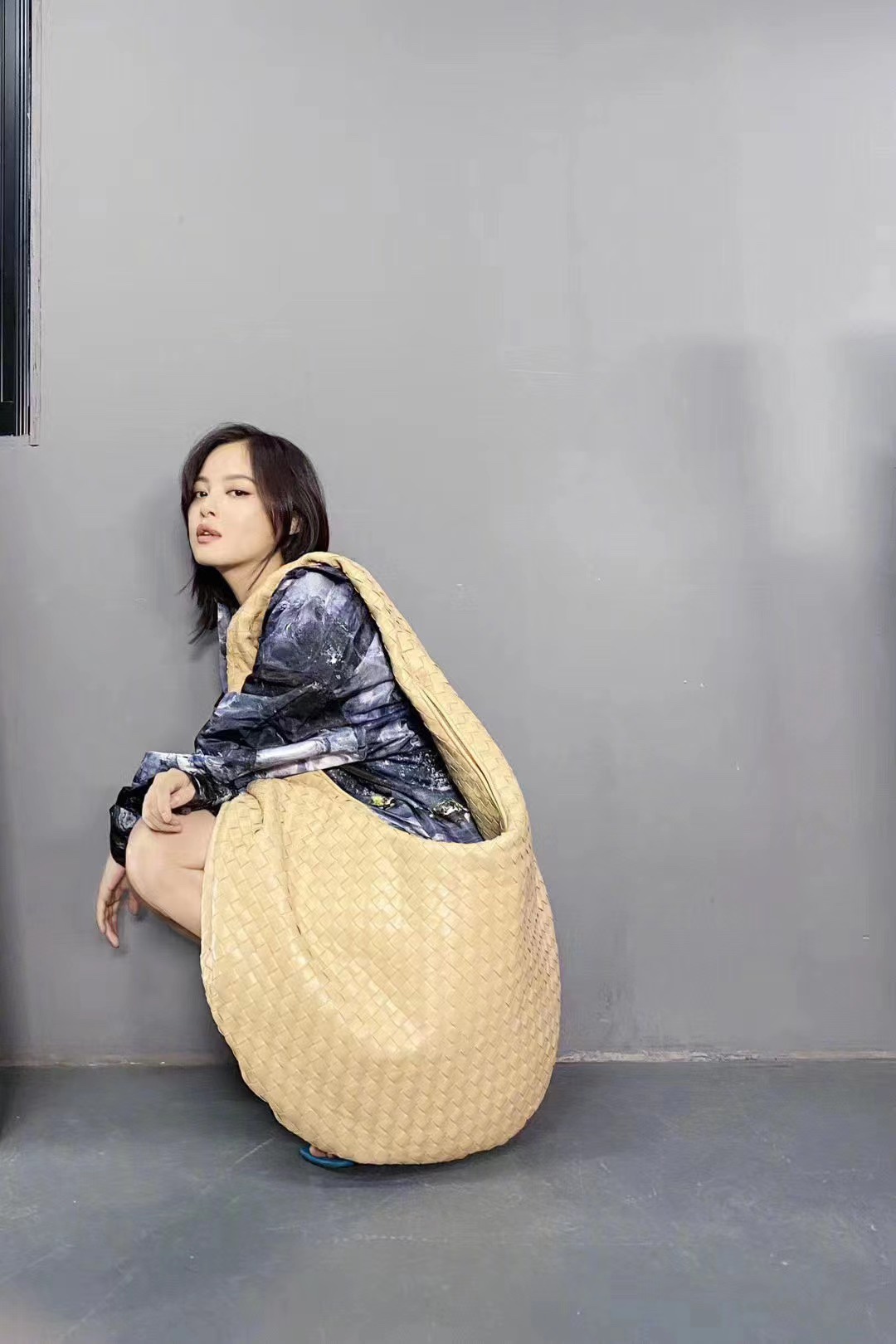 Bo*te*ga ve*ne*ta jodie tote-90*65*20cm