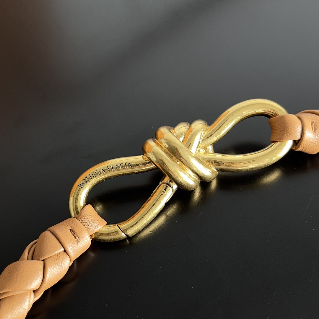 Bo*te*ga ve*ne*ta andiamo-32*24*12cm