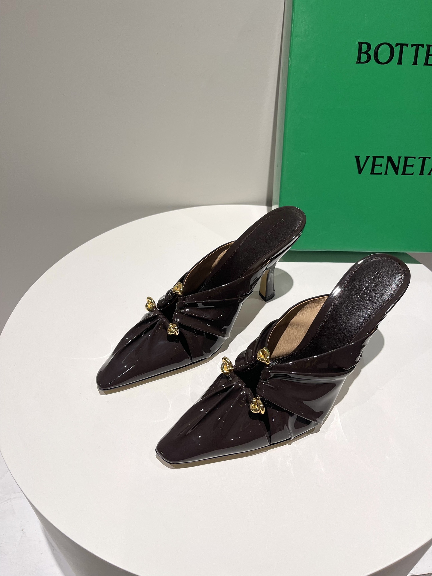 Bo*te*ga ve*ne*ta sandals-5cm