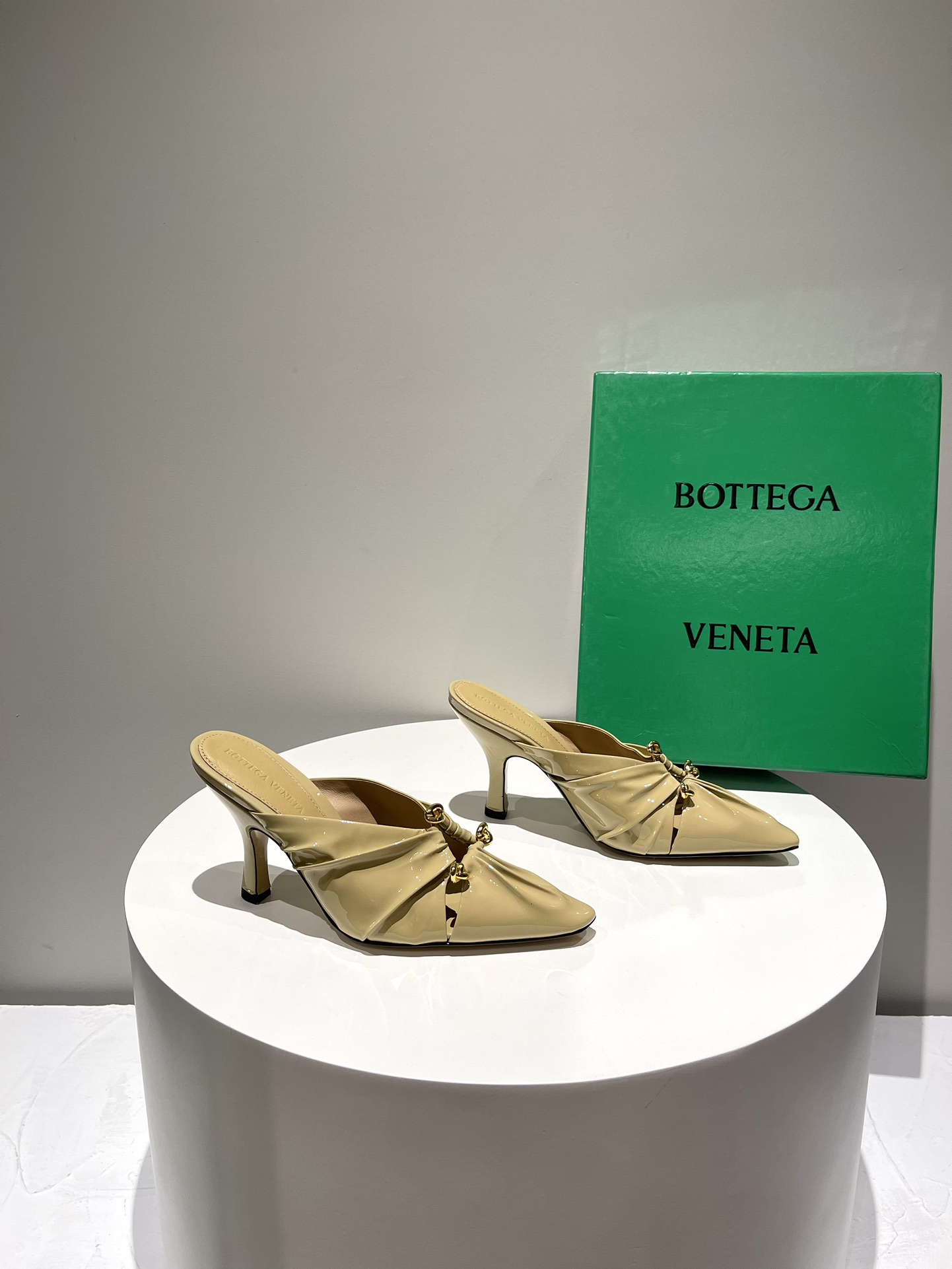 Bo*te*ga ve*ne*ta sandals-5cm