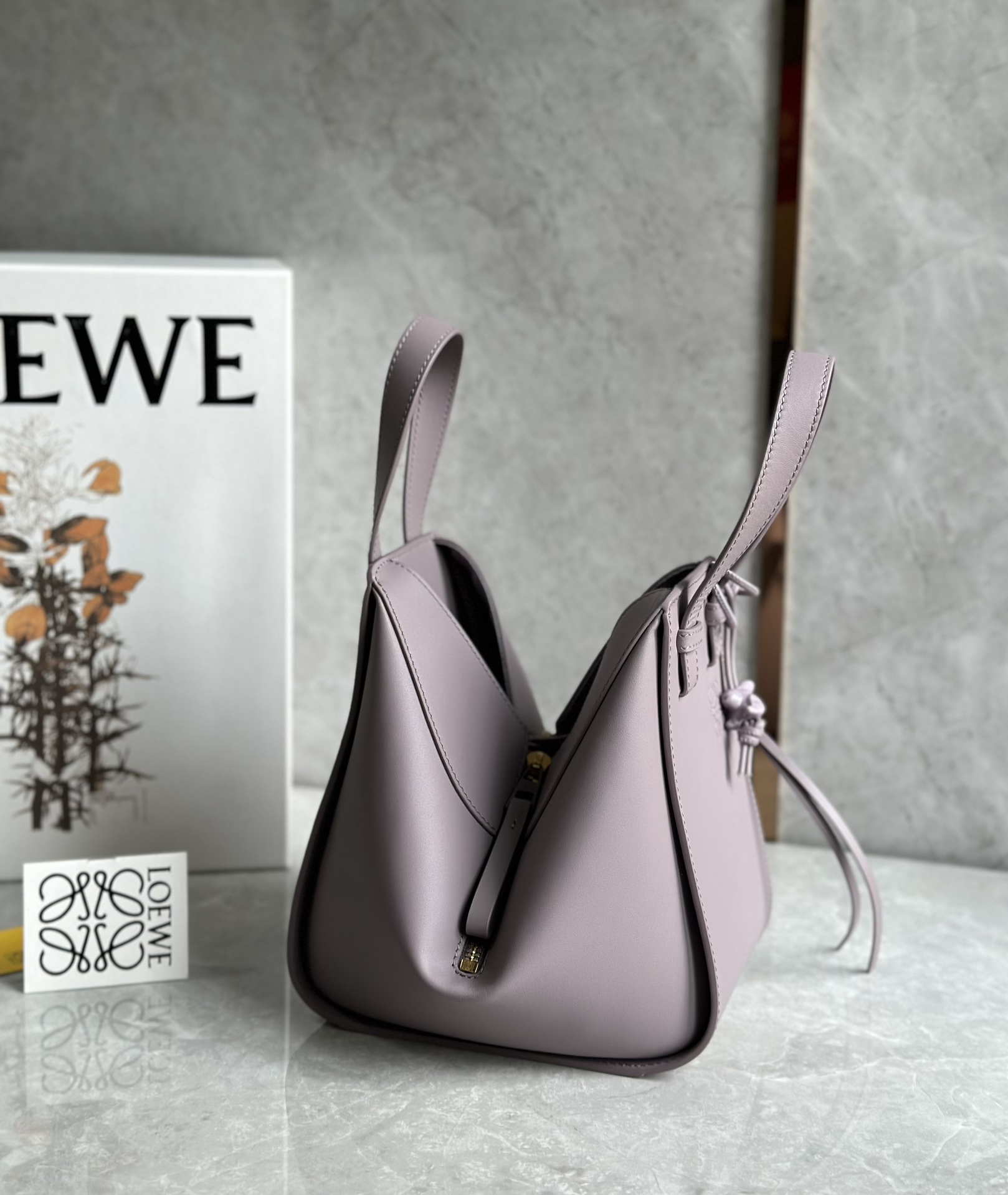 Loewe Hammock Bag-19.5*14.4*20.8CM
