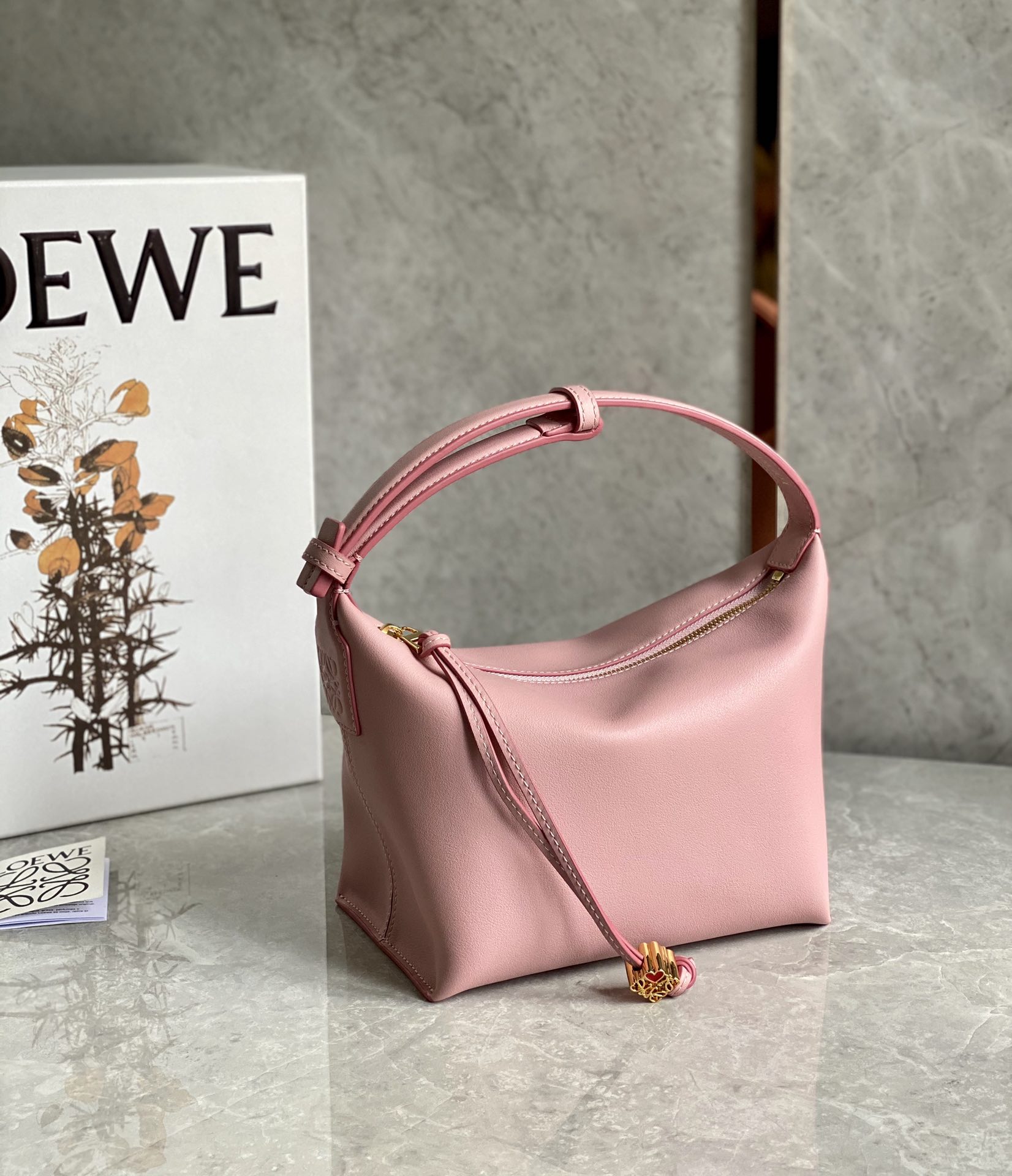 Loewe Cubi Bag-20.5×17×12.5CM