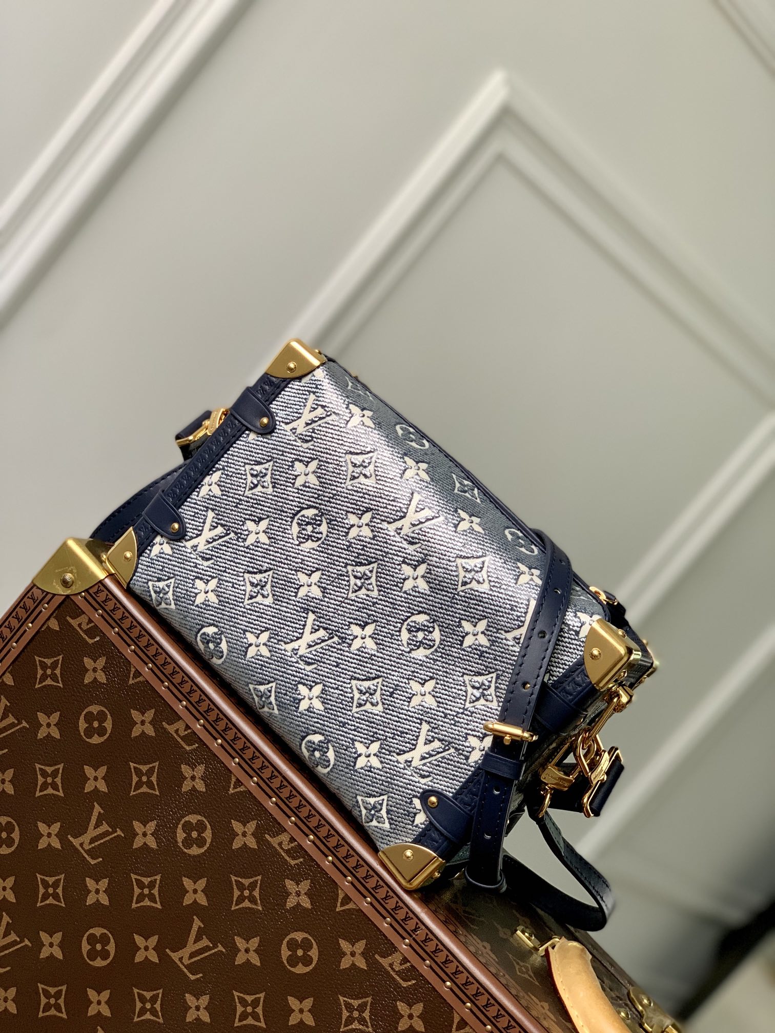 l**is V*t*n side trunk pm- m22944-21×14×6cm