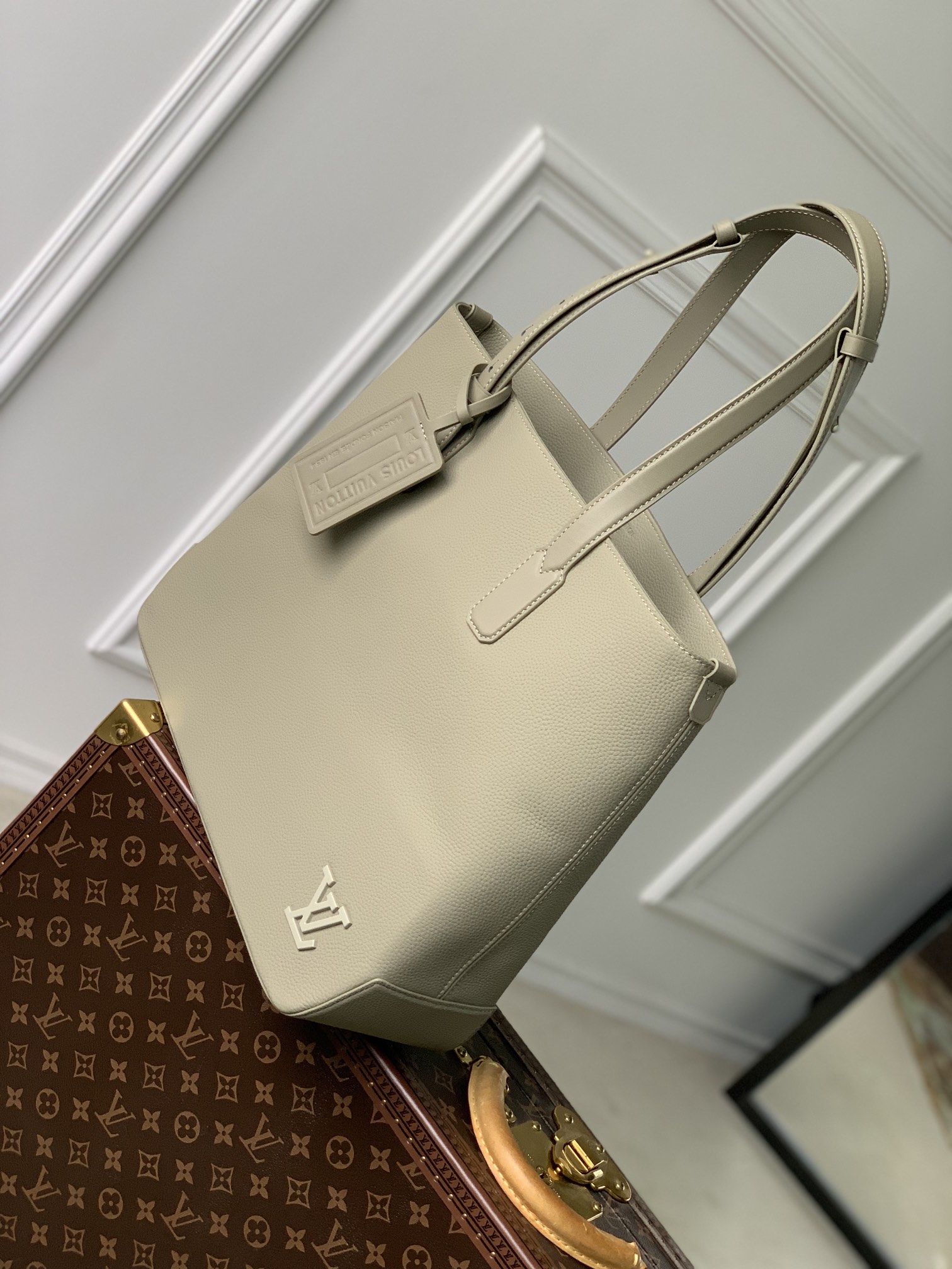 l**is V*t*n tote aerogram briefcase-m22481-38 x 32.5 x 13cm