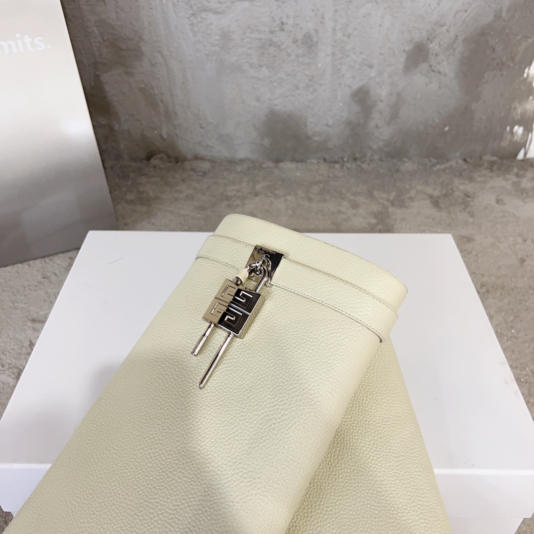 Givenchy Boots(EU35-41)