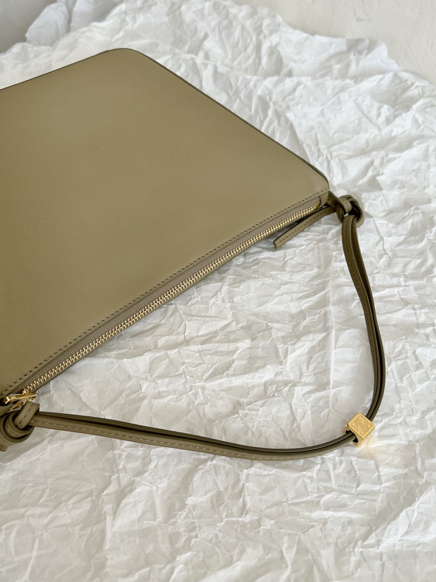 Loewe Hammock Hobo Bag-28*17*9.5CM