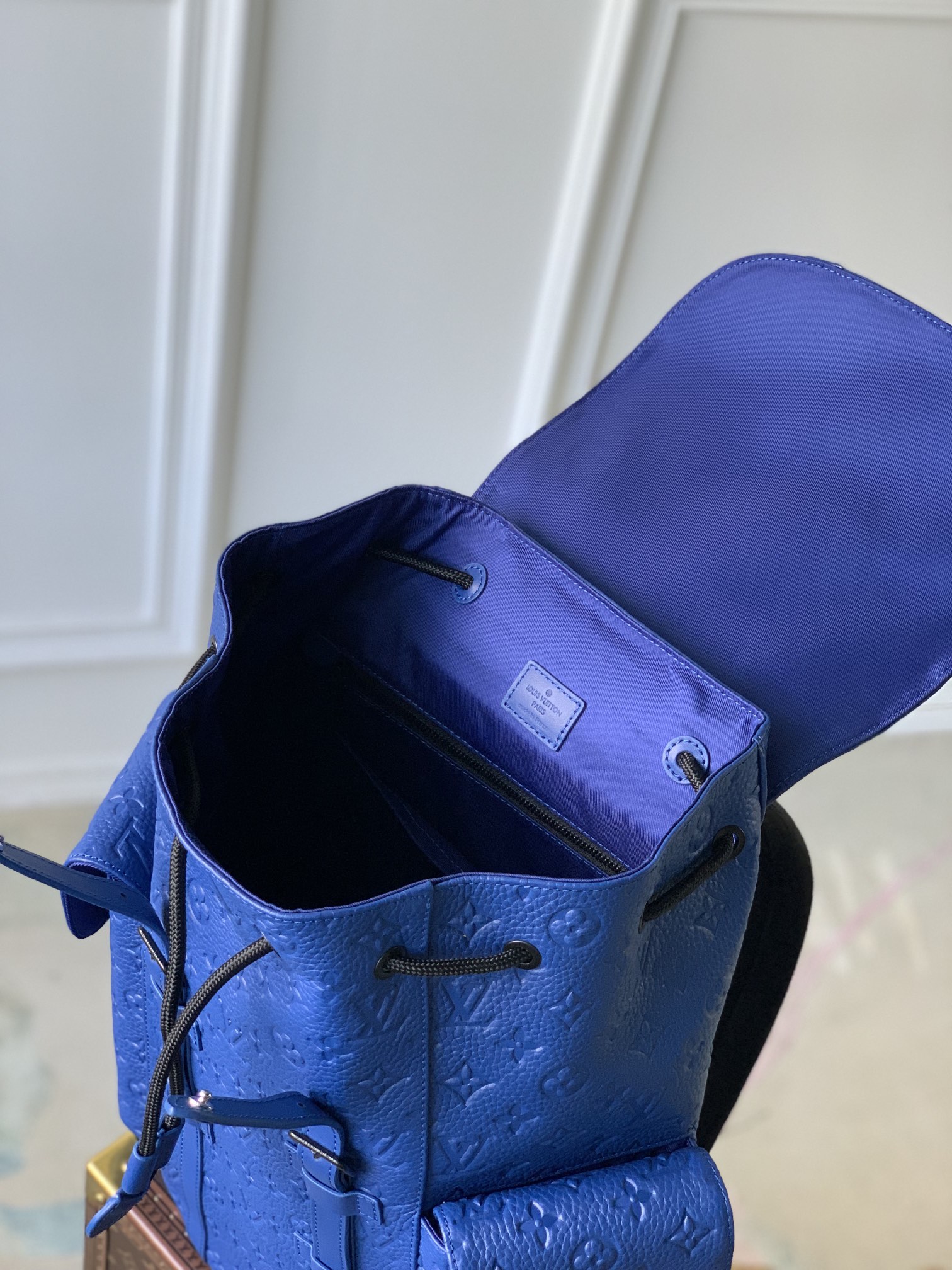 l**is V*t*n christopher backpack m46699-32*39*12cm