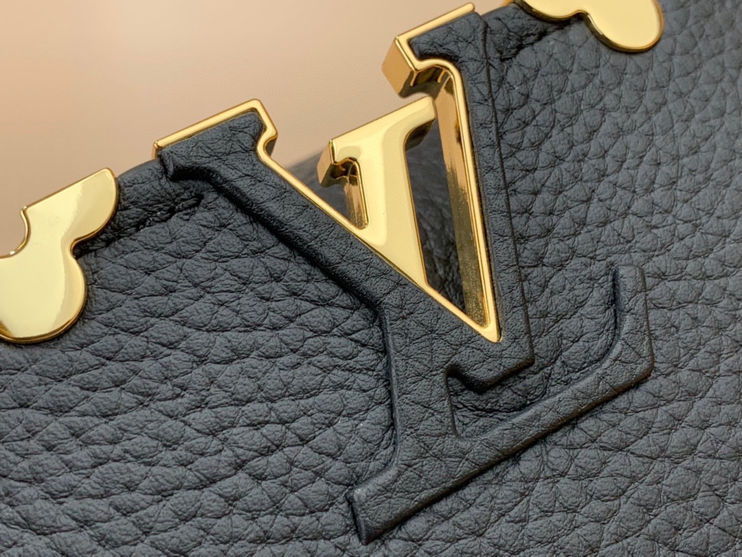 l**is V*t*n mini capucines handlebag-21*14*8cm