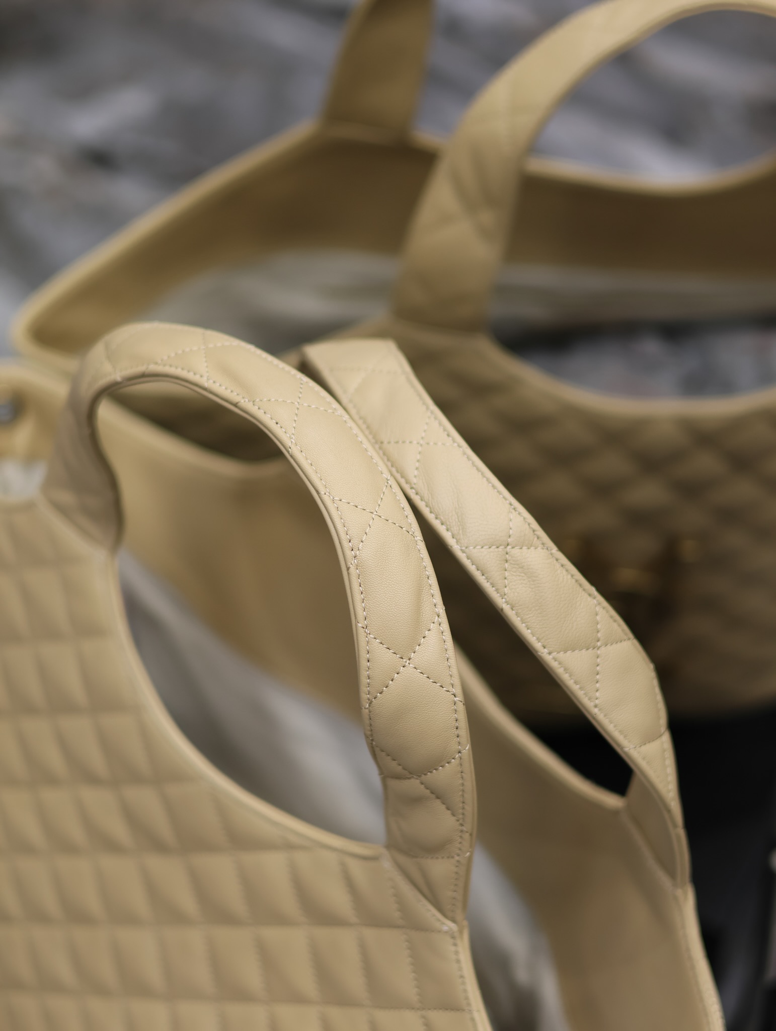 YSL Rive Icare Maxi Bag-38*43*8CM