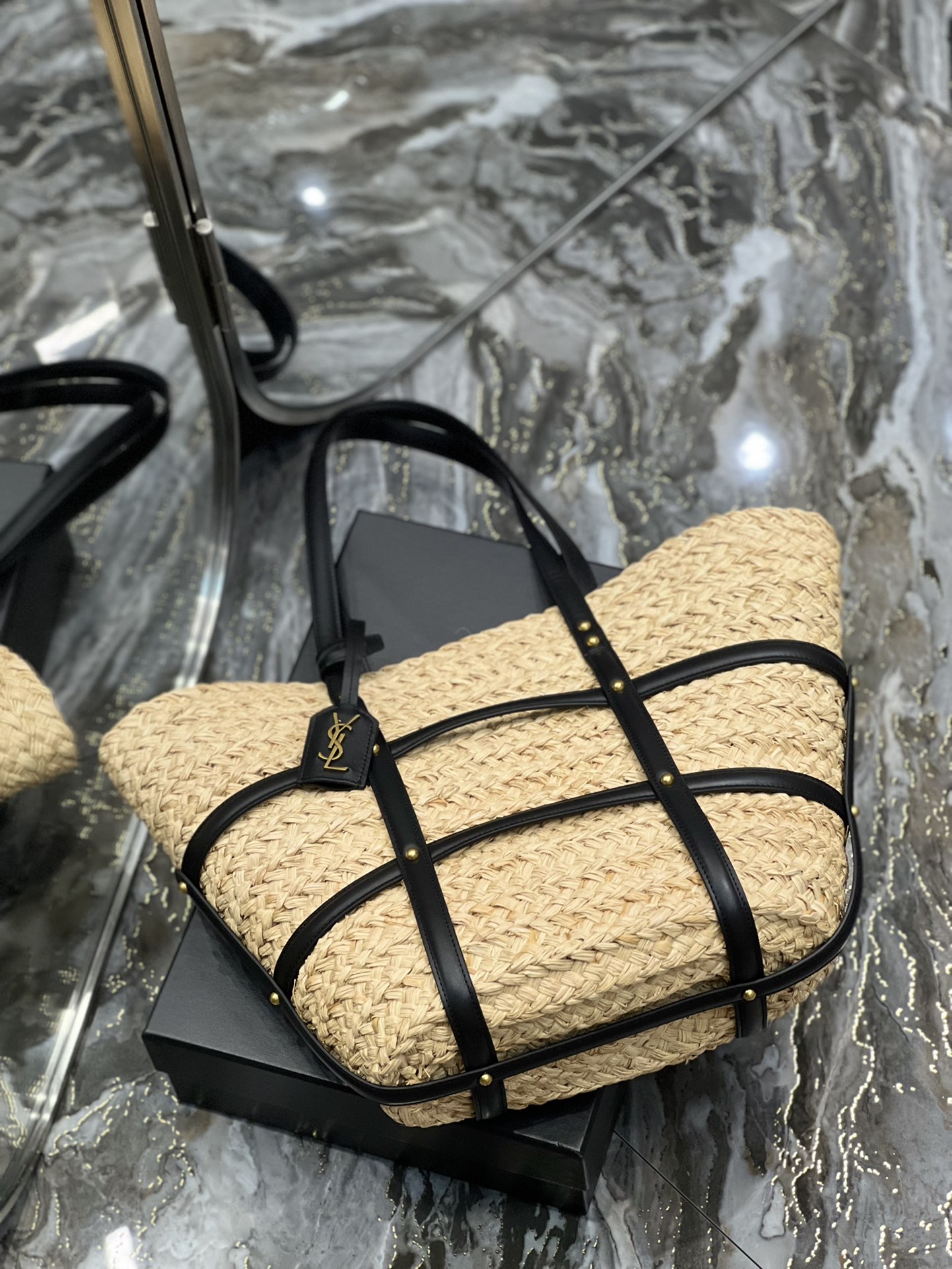 YSL Panier Bag-40 X 29 X 19CM