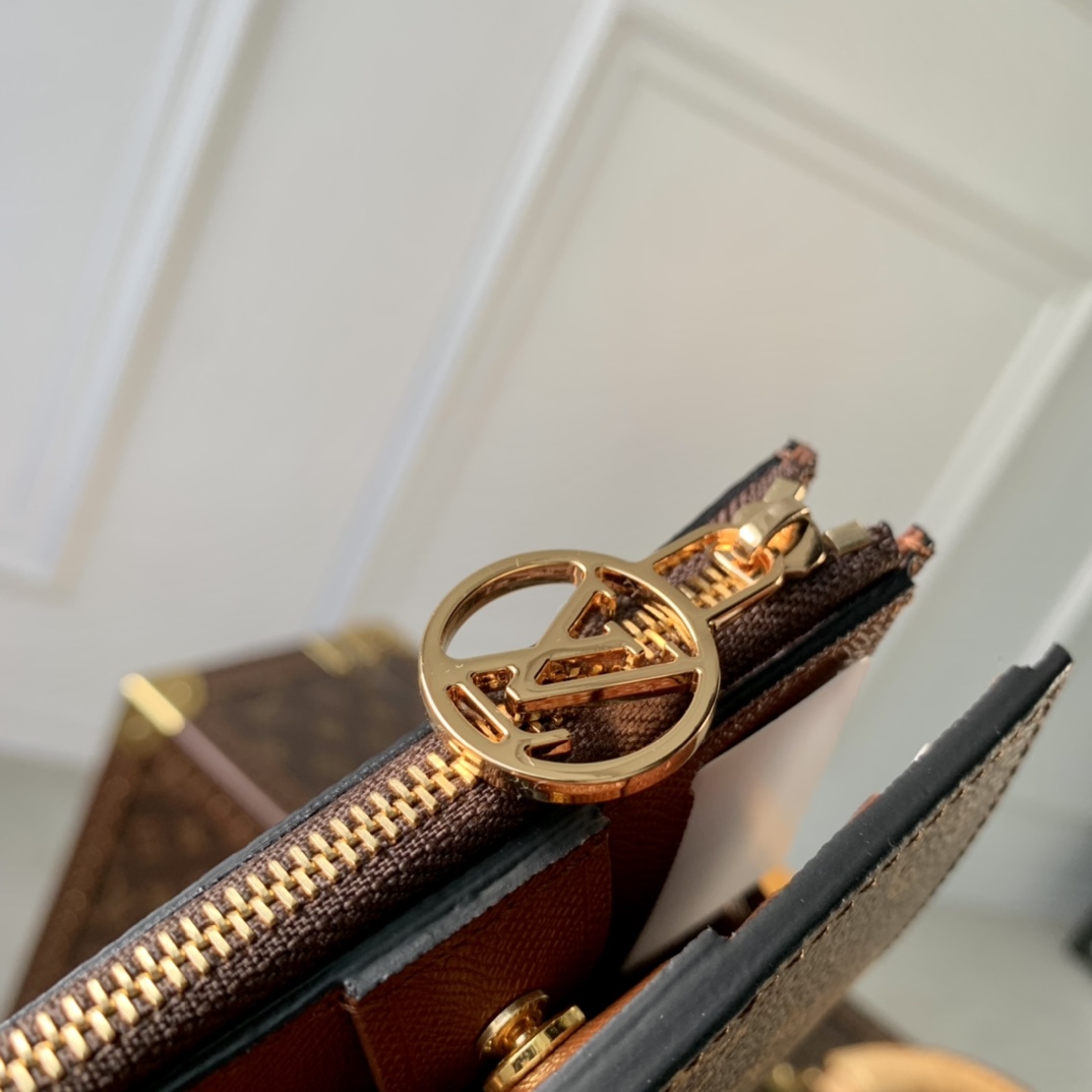 l**is V*t*n wallet- m82381-9×11.5×1.5cm