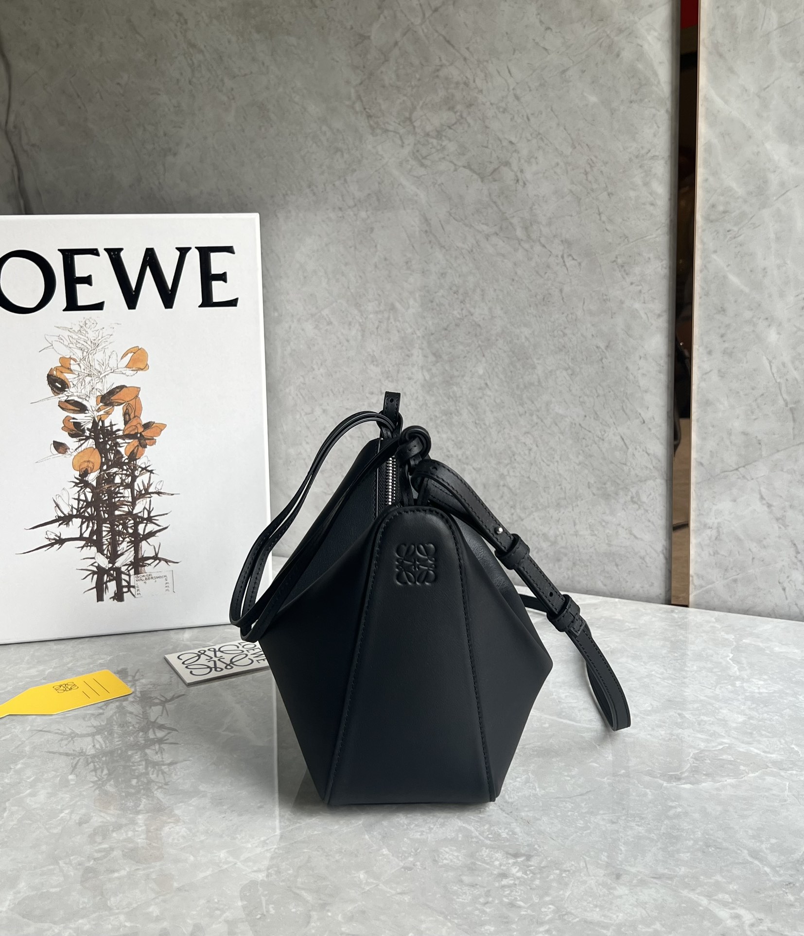 Loewe Hammock Hobo Bag-28*17*9.5CM
