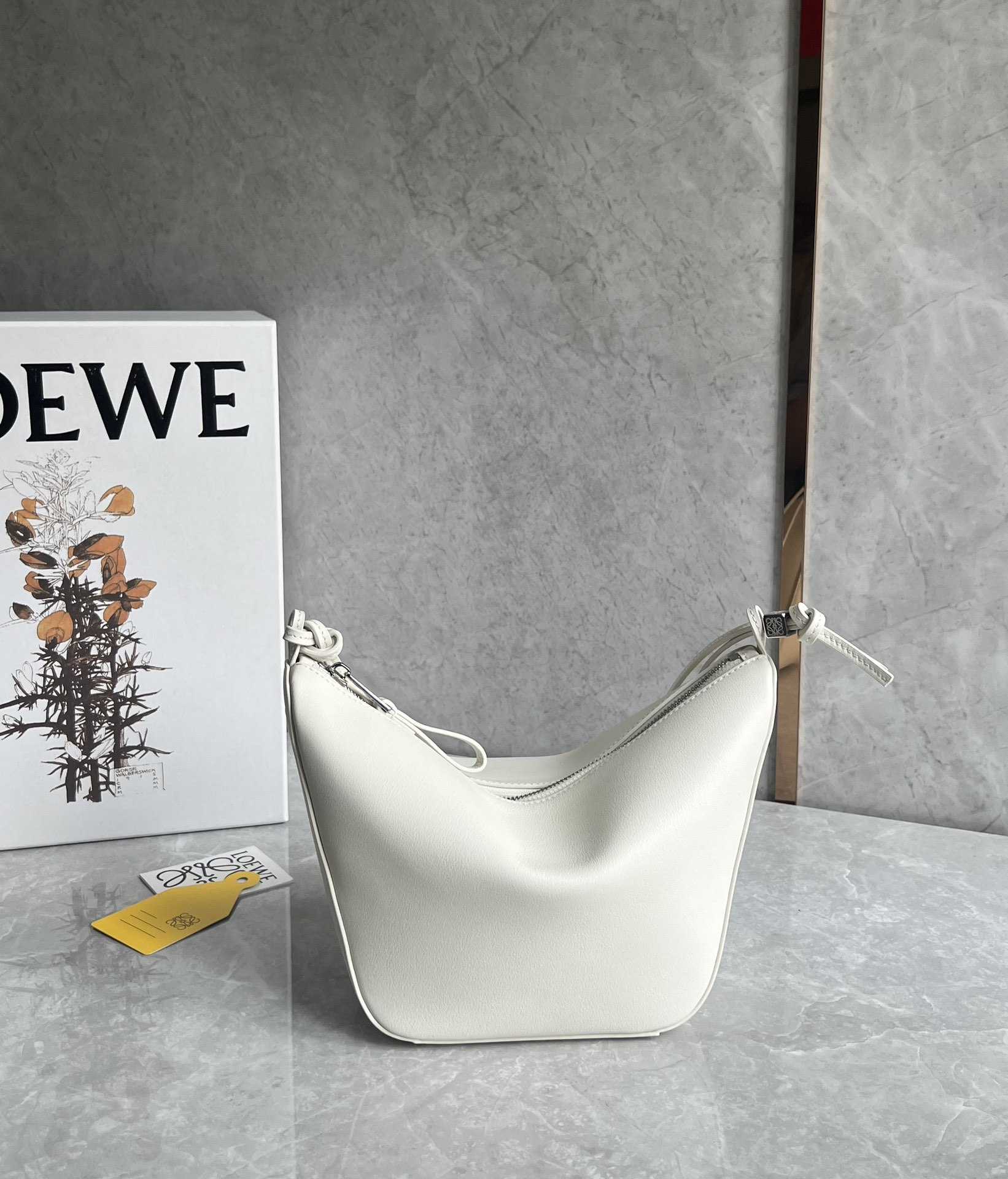Loewe Hammock Hobo Bag-28*17*9.5CM