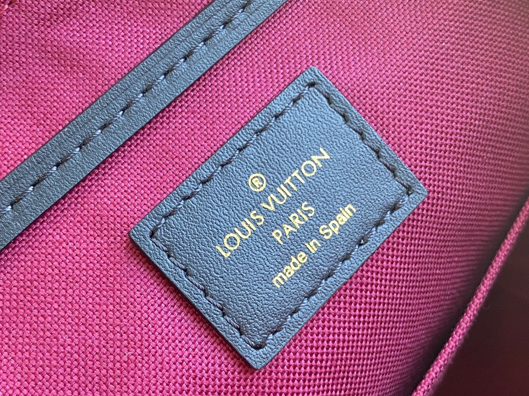 l**is V*t*n montsouris backpack-17*20*10.5.cm