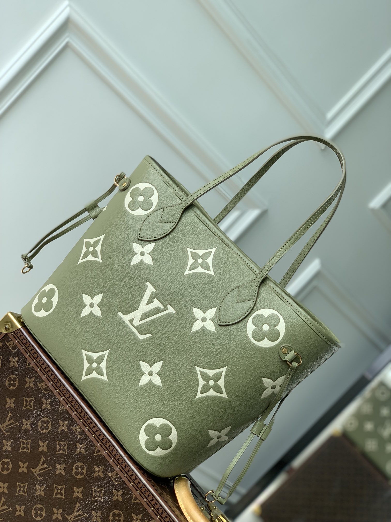 l**is V*t*n neverfull m46102-32*29*17cm